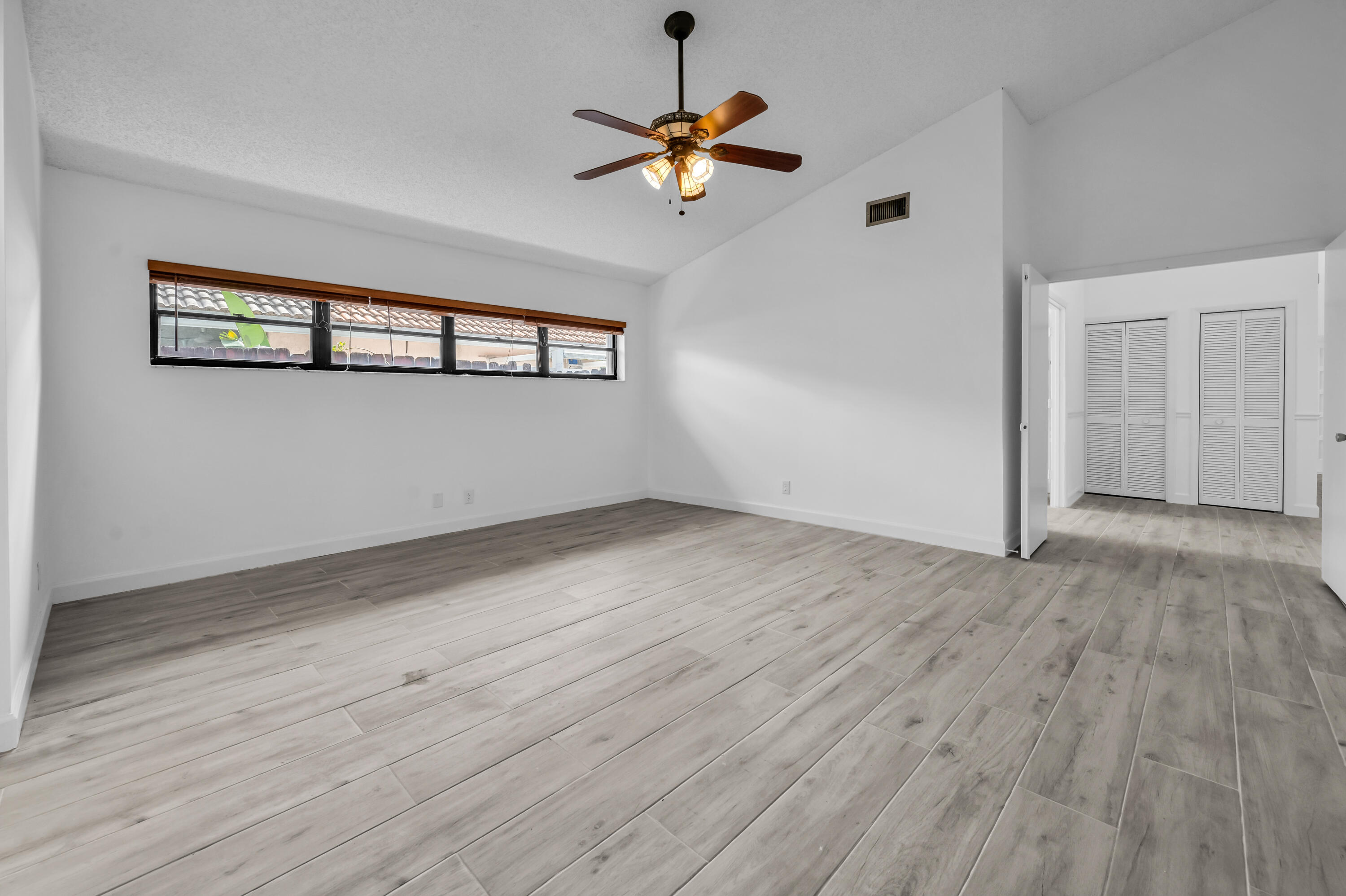 7619 Silver Woods Court Property Photo 16