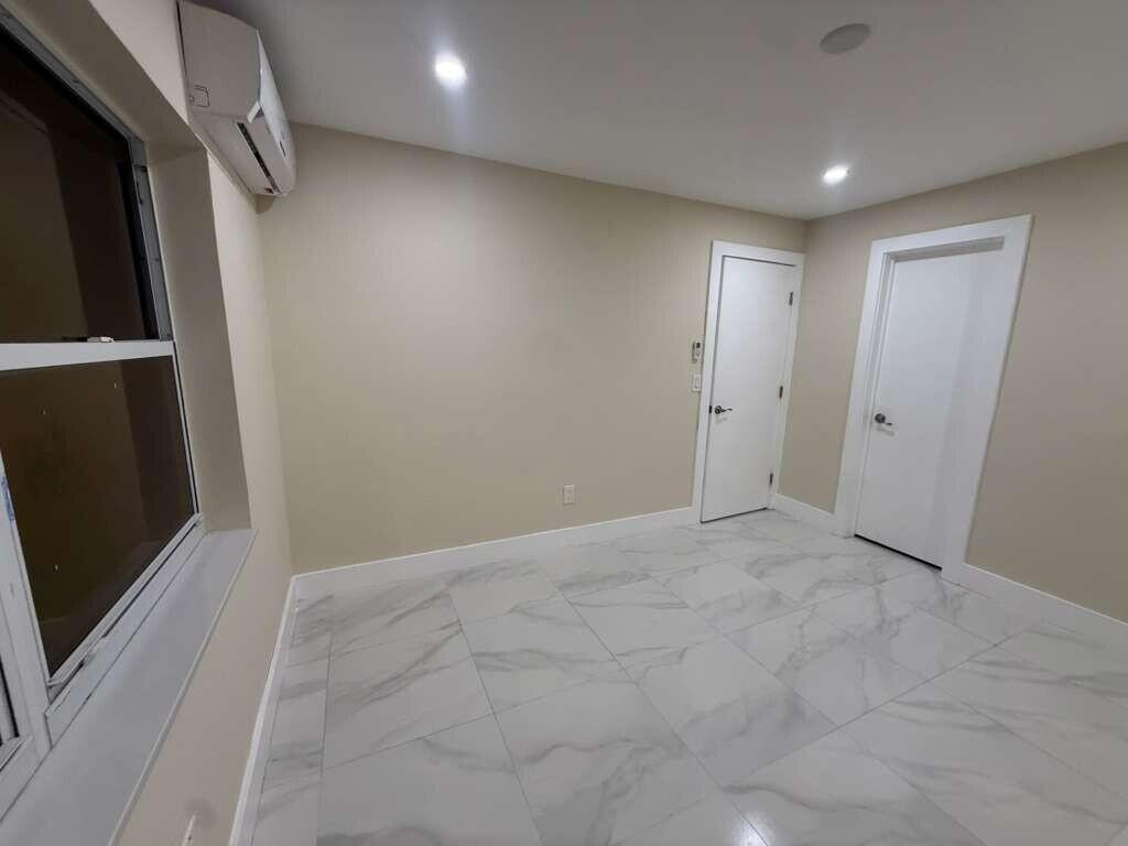3373 Sw 7th Street Property Photo 8