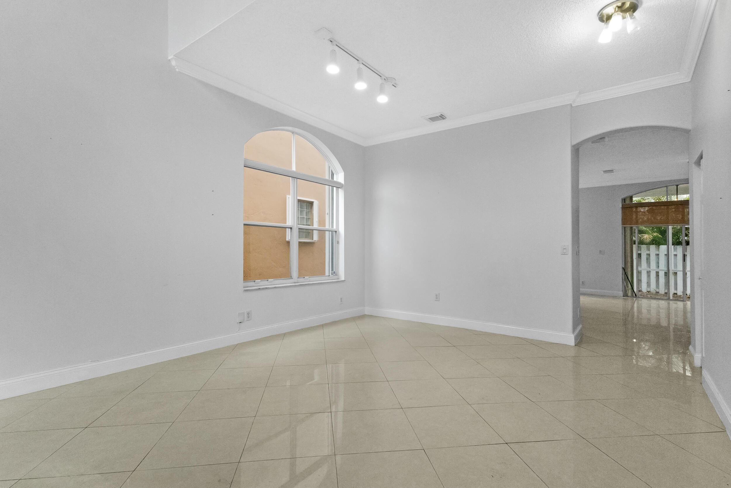 3768 Sw 50th Court Property Photo 5