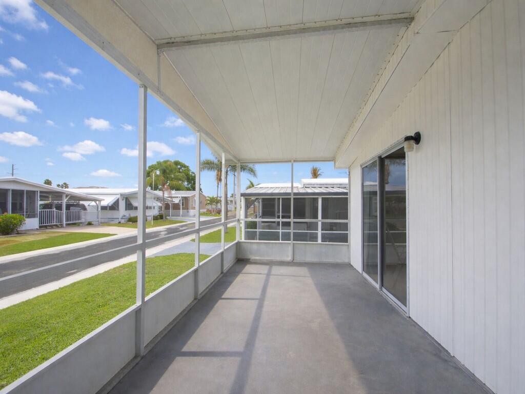 4800 Se Federal Highway 145 Property Photo 2