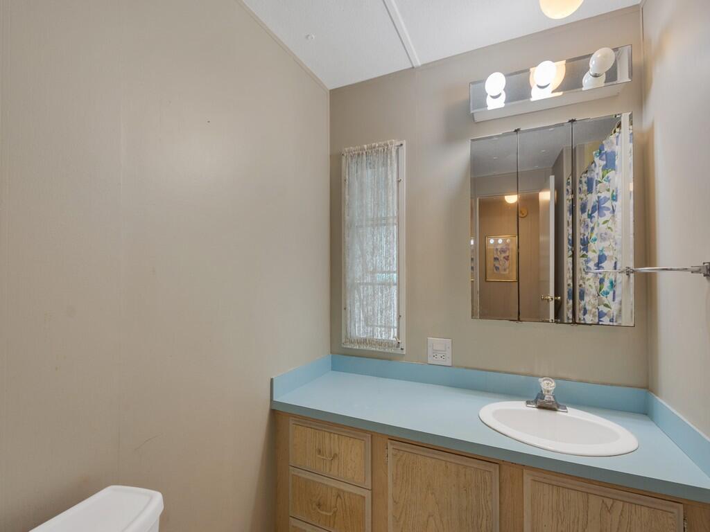 4800 Se Federal Highway 145 Property Photo 18