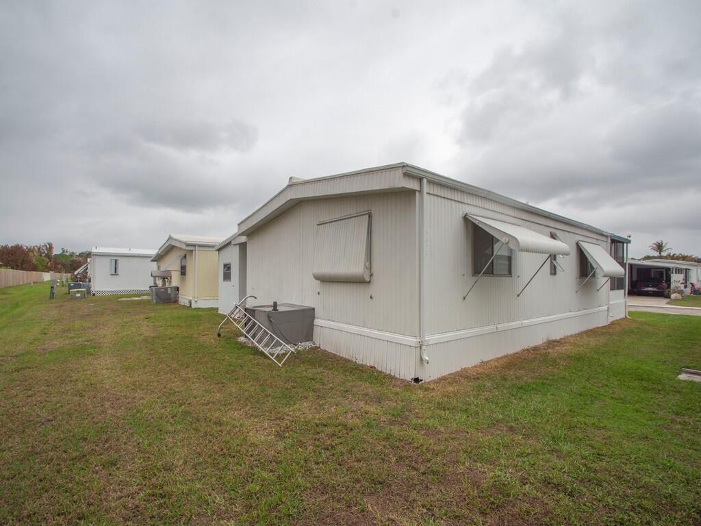 4800 Se Federal Highway 145 Property Photo 26