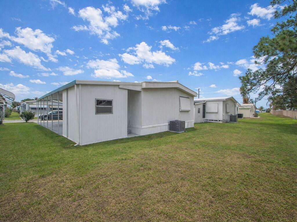 4800 Se Federal Highway 145 Property Photo 27