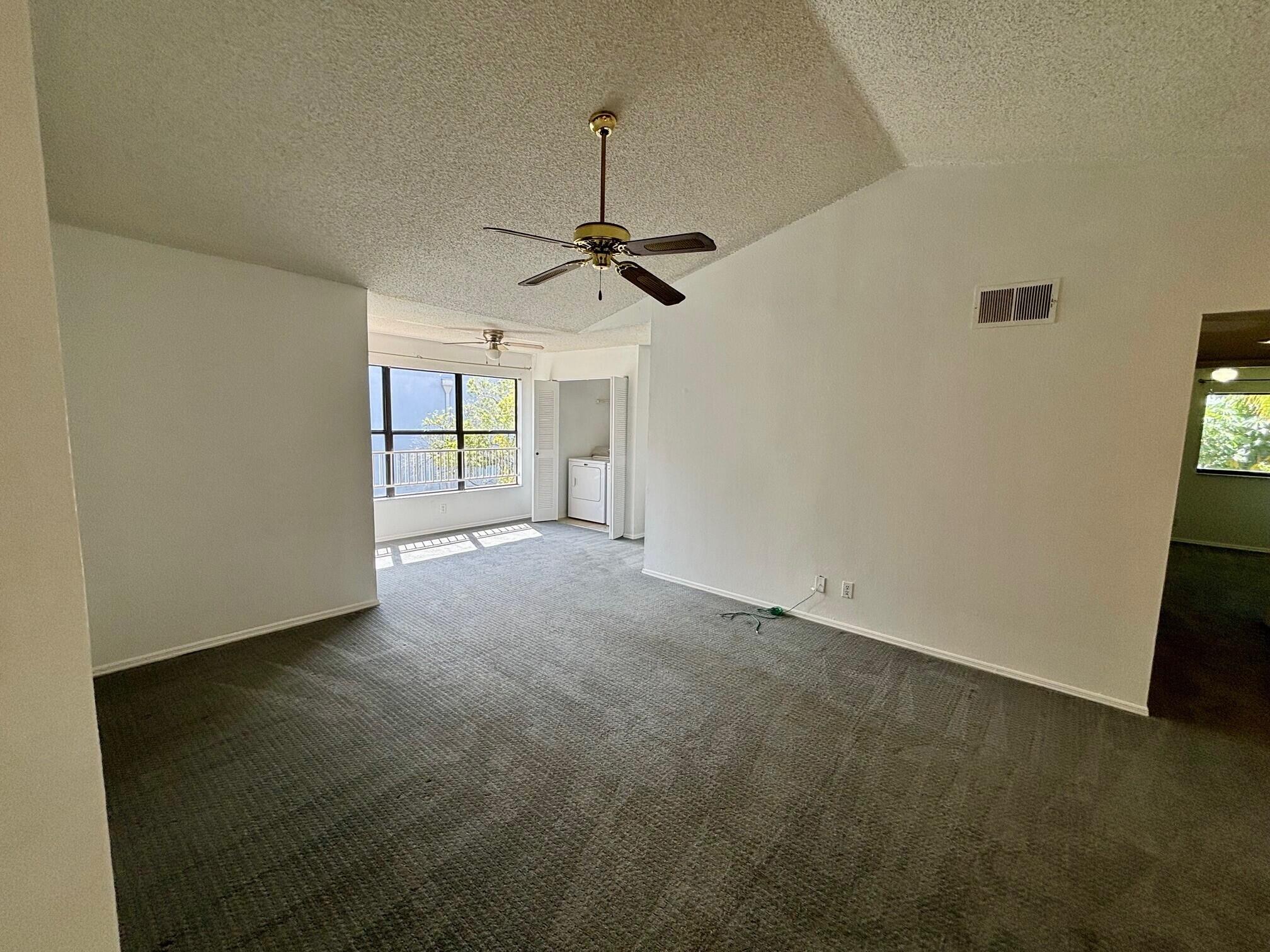 2796 S University Drive 2207 Property Photo 7