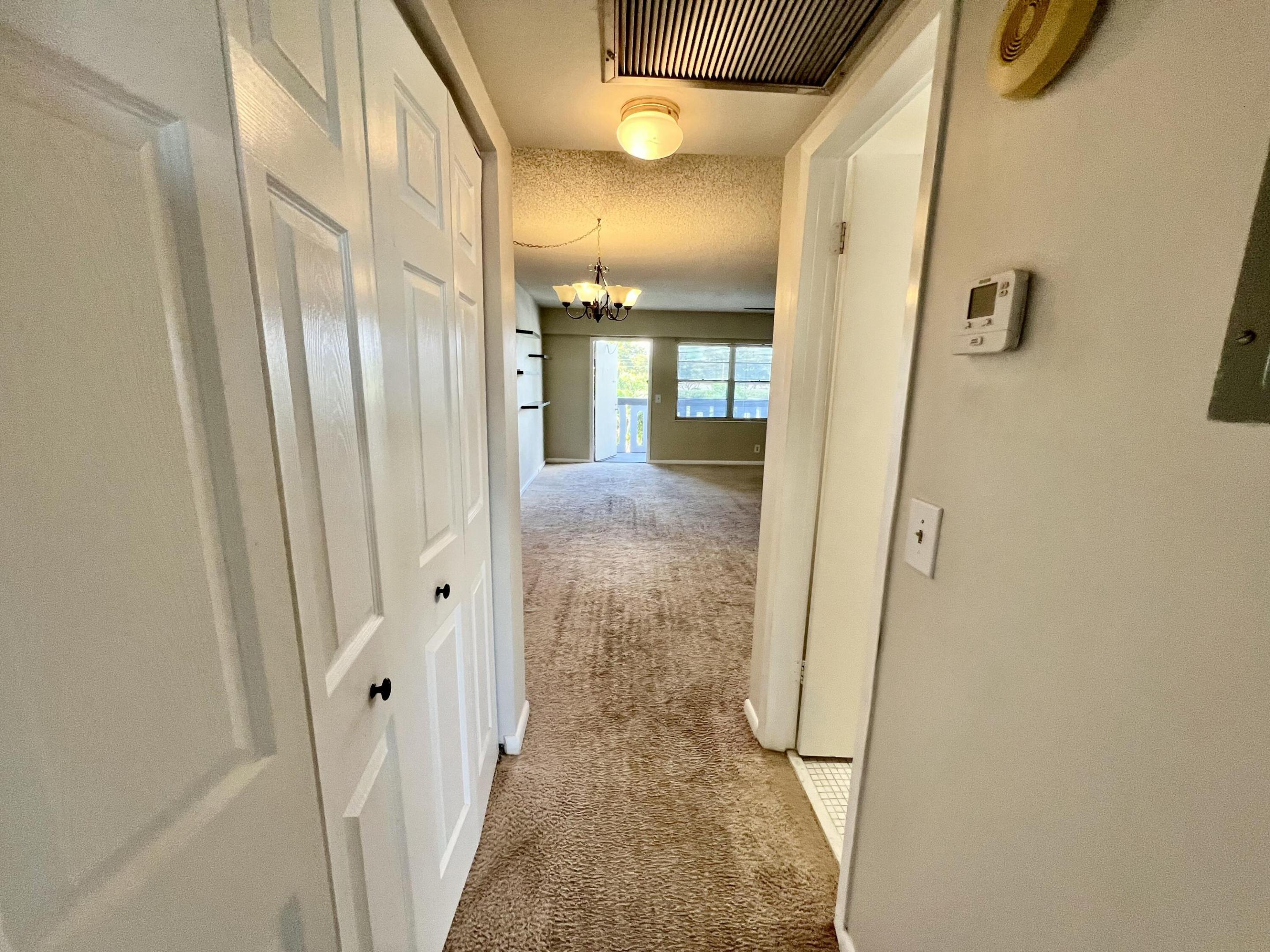209 Suffolk E Property Photo 24