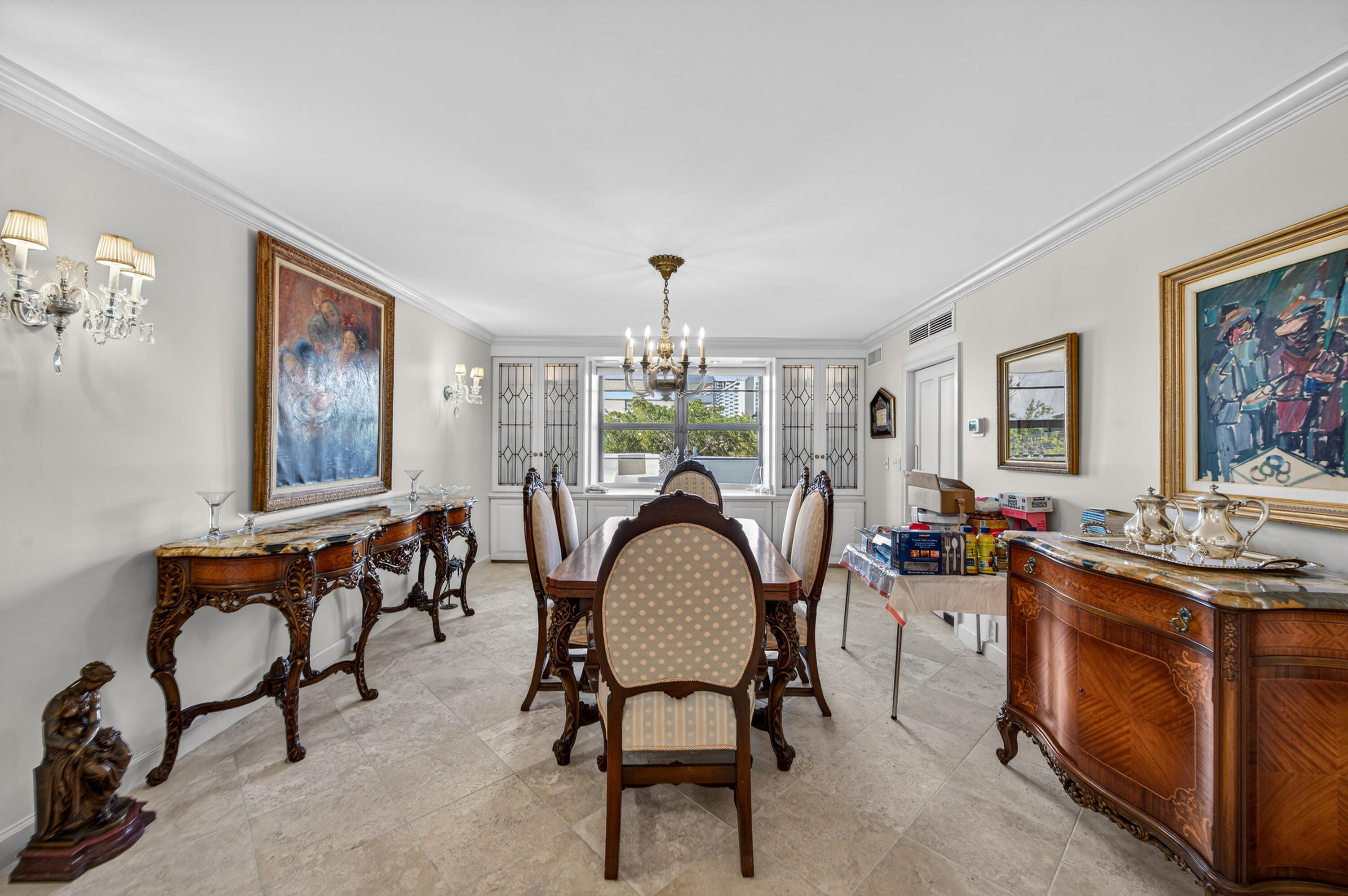 5500 Collins Avenue 302 Property Photo 11