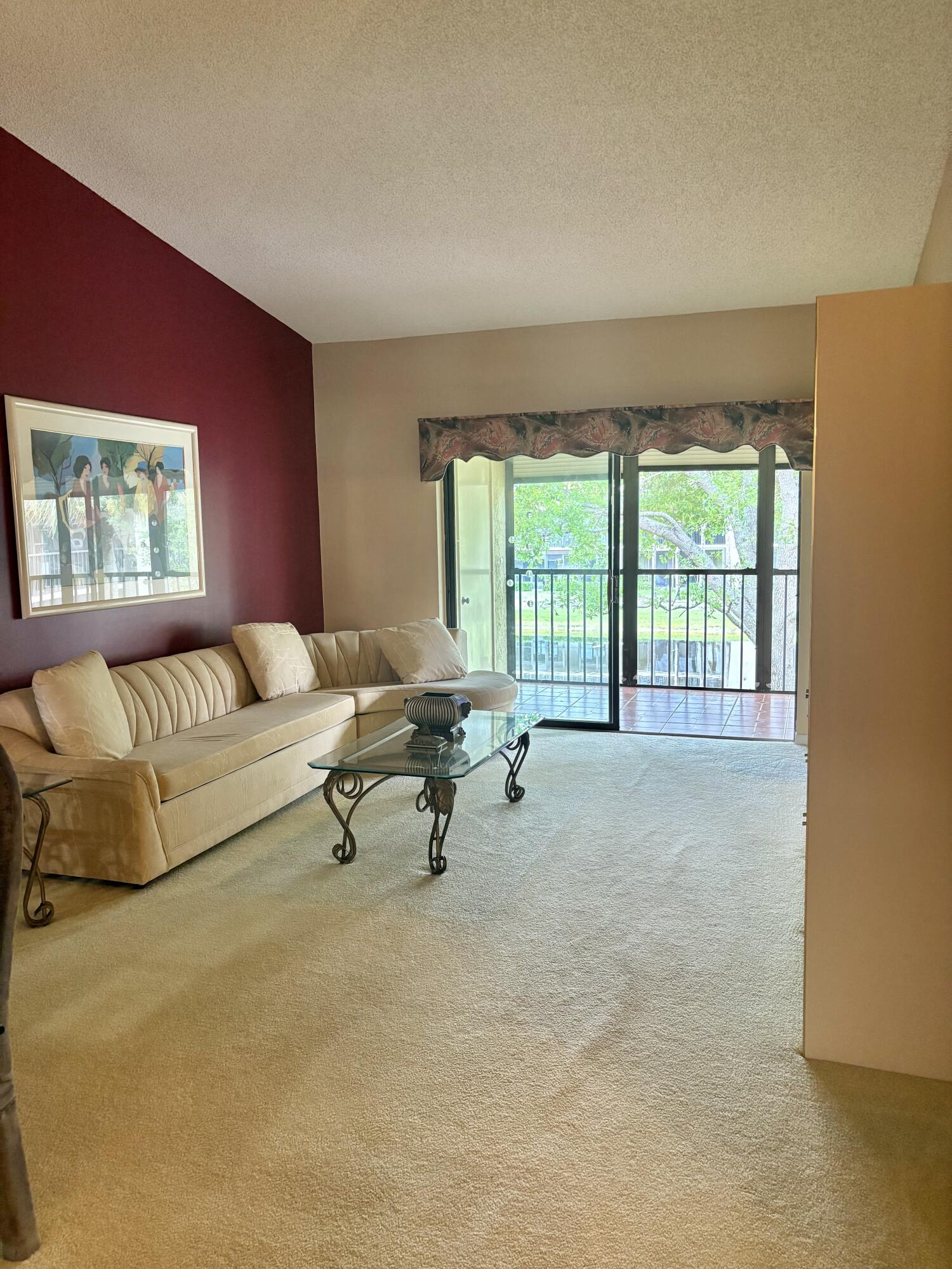 7831 Willow Spring Drive 526 Property Photo 6
