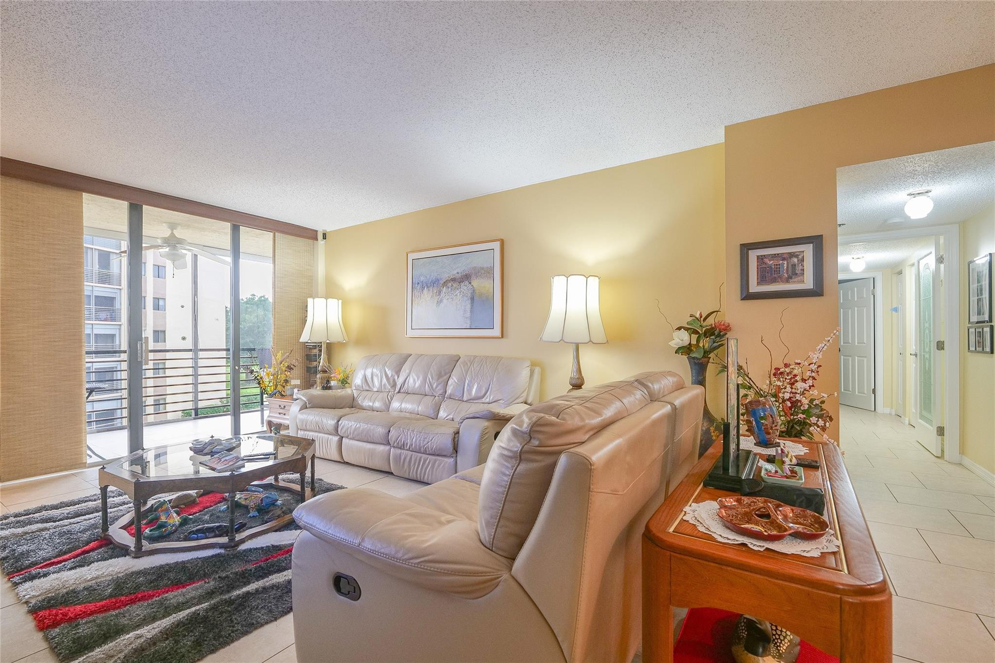 7300 Radice Court 302 Property Photo 4