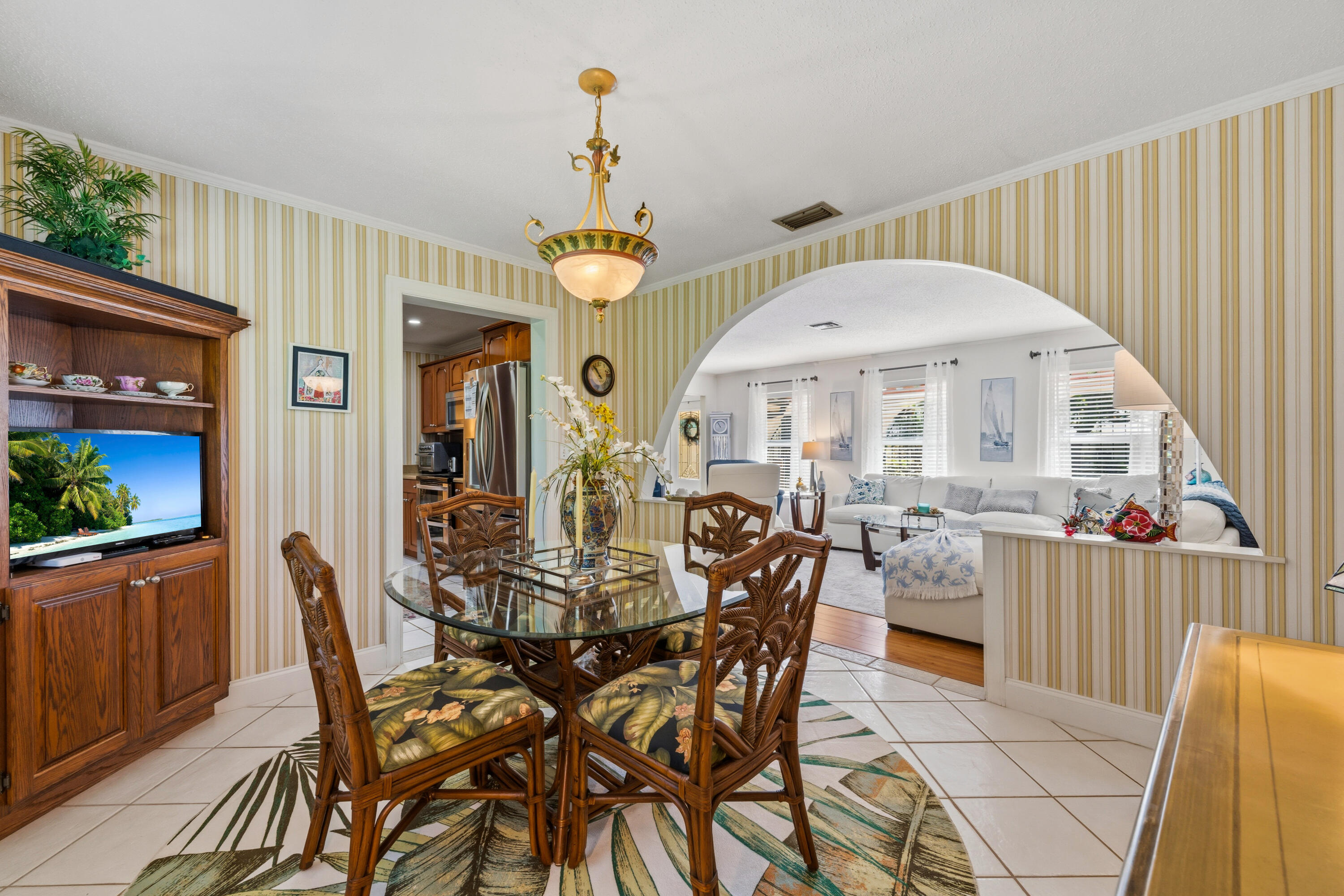 4176 Se Fairway Court Property Photo 9