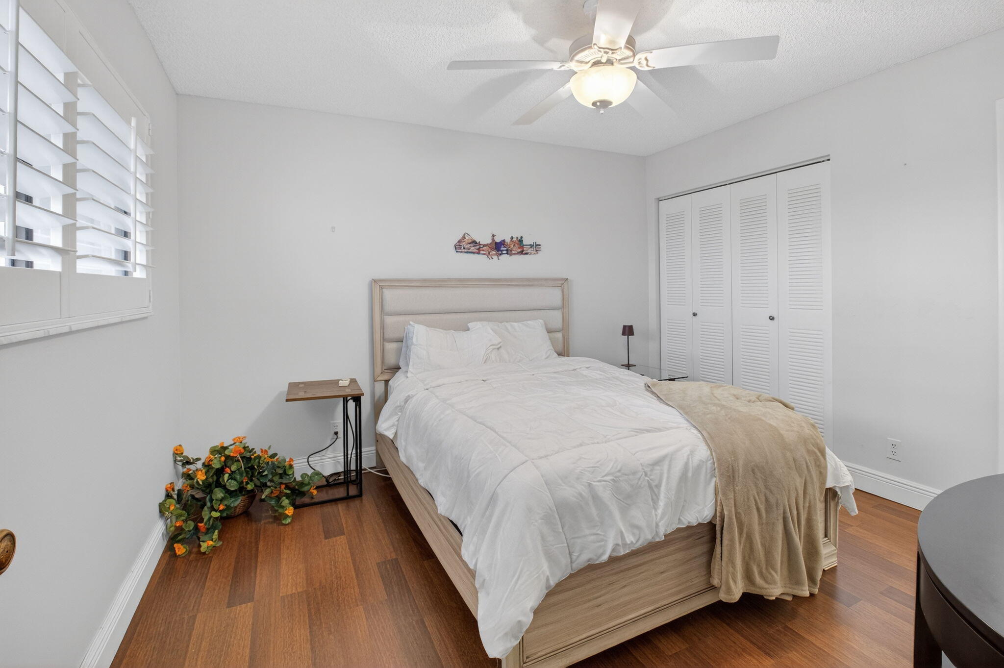 6866 Huntington Lane 607 Property Photo 16