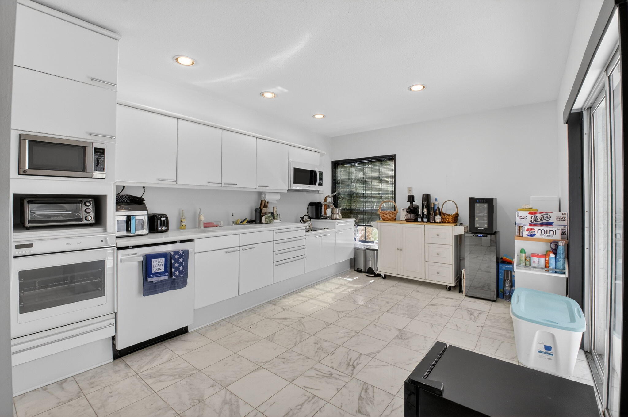 7369 Orangewood Lane 307 Property Photo 10