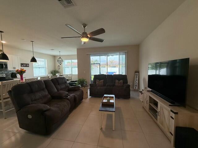 7986 Nw Greenbank Circle Property Photo 7