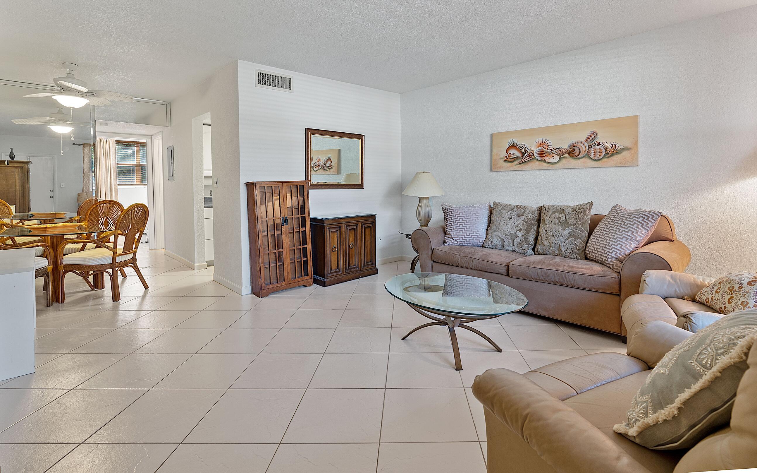2565 S Ocean Boulevard 208 Property Photo 4