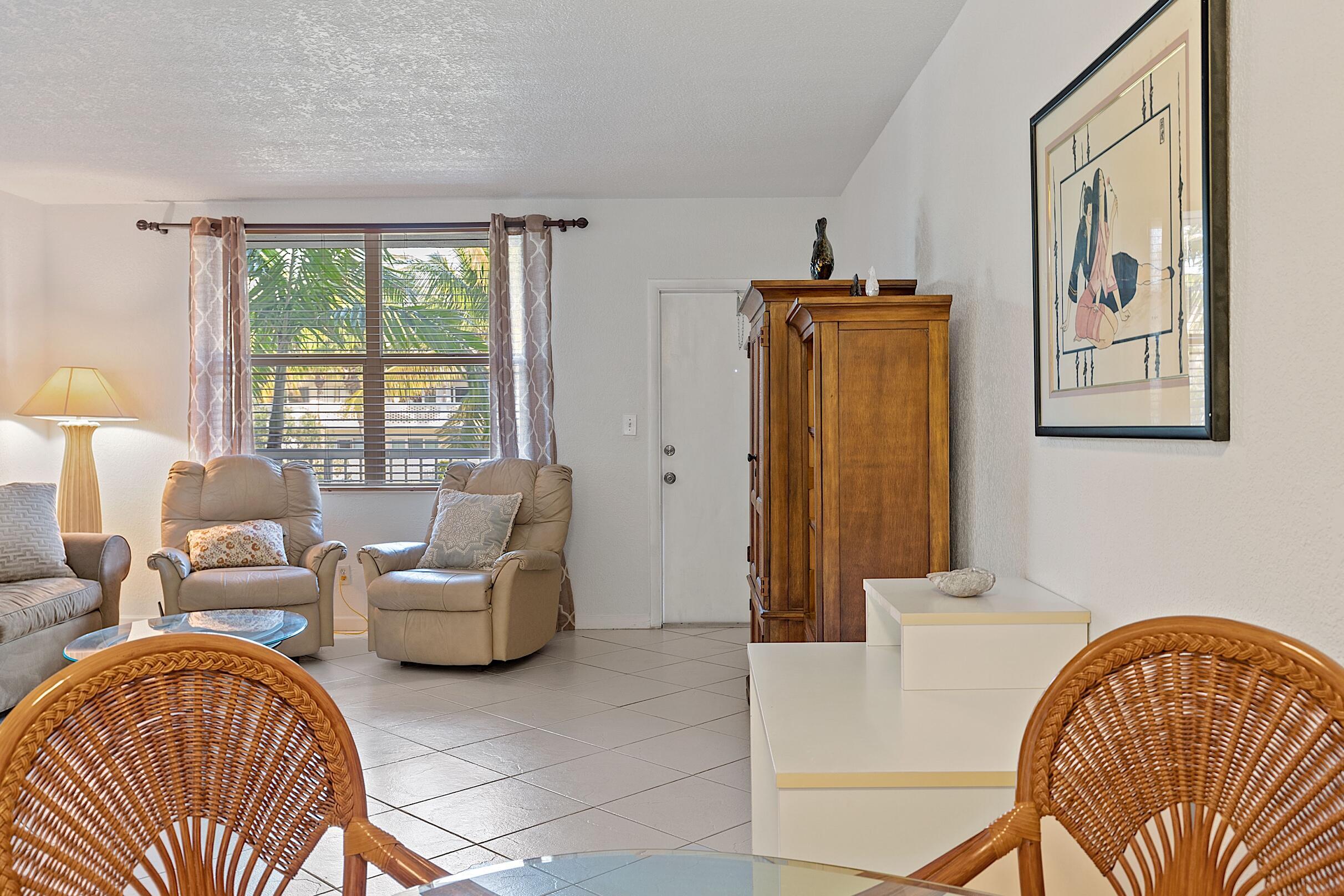2565 S Ocean Boulevard 208 Property Photo 10