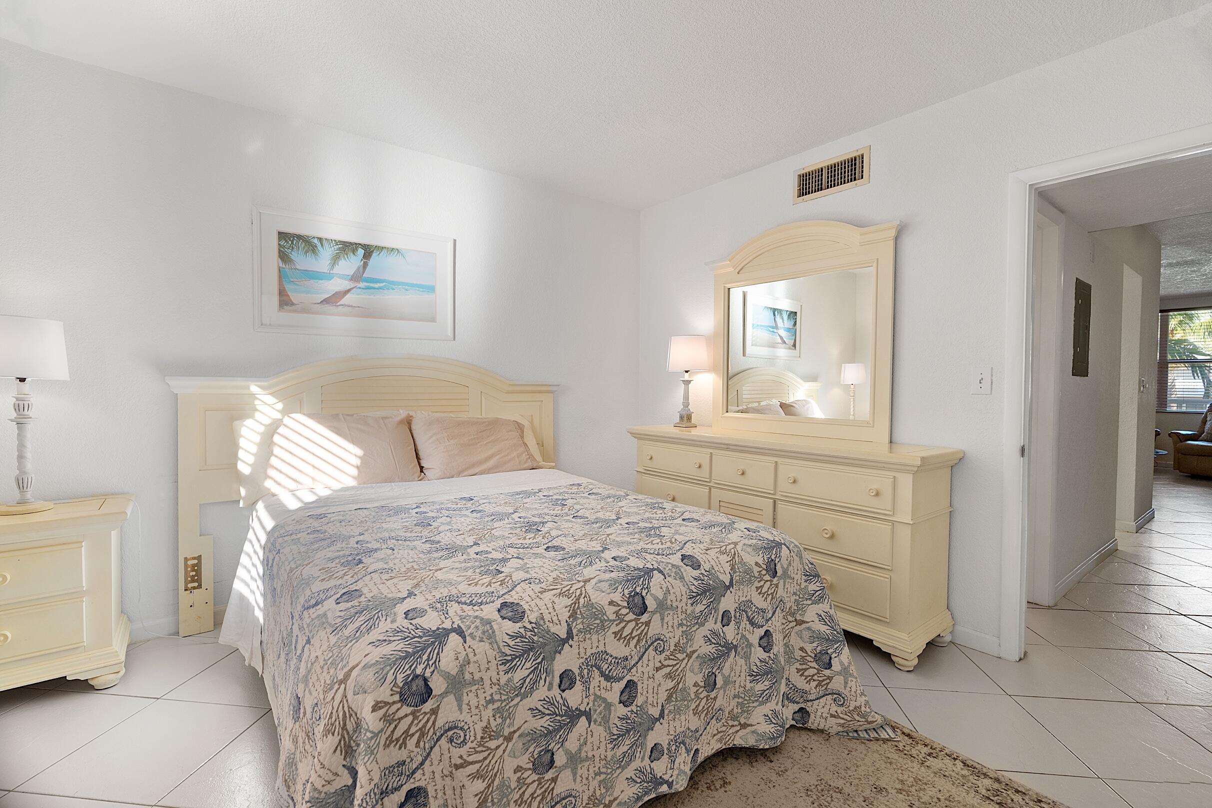 2565 S Ocean Boulevard 208 Property Photo 15