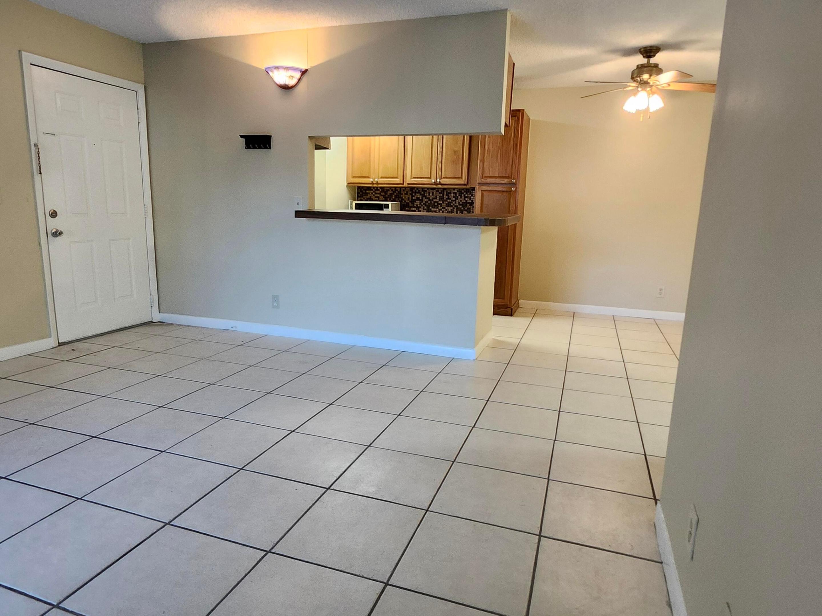 545 Trace Circle 105 Property Photo 5