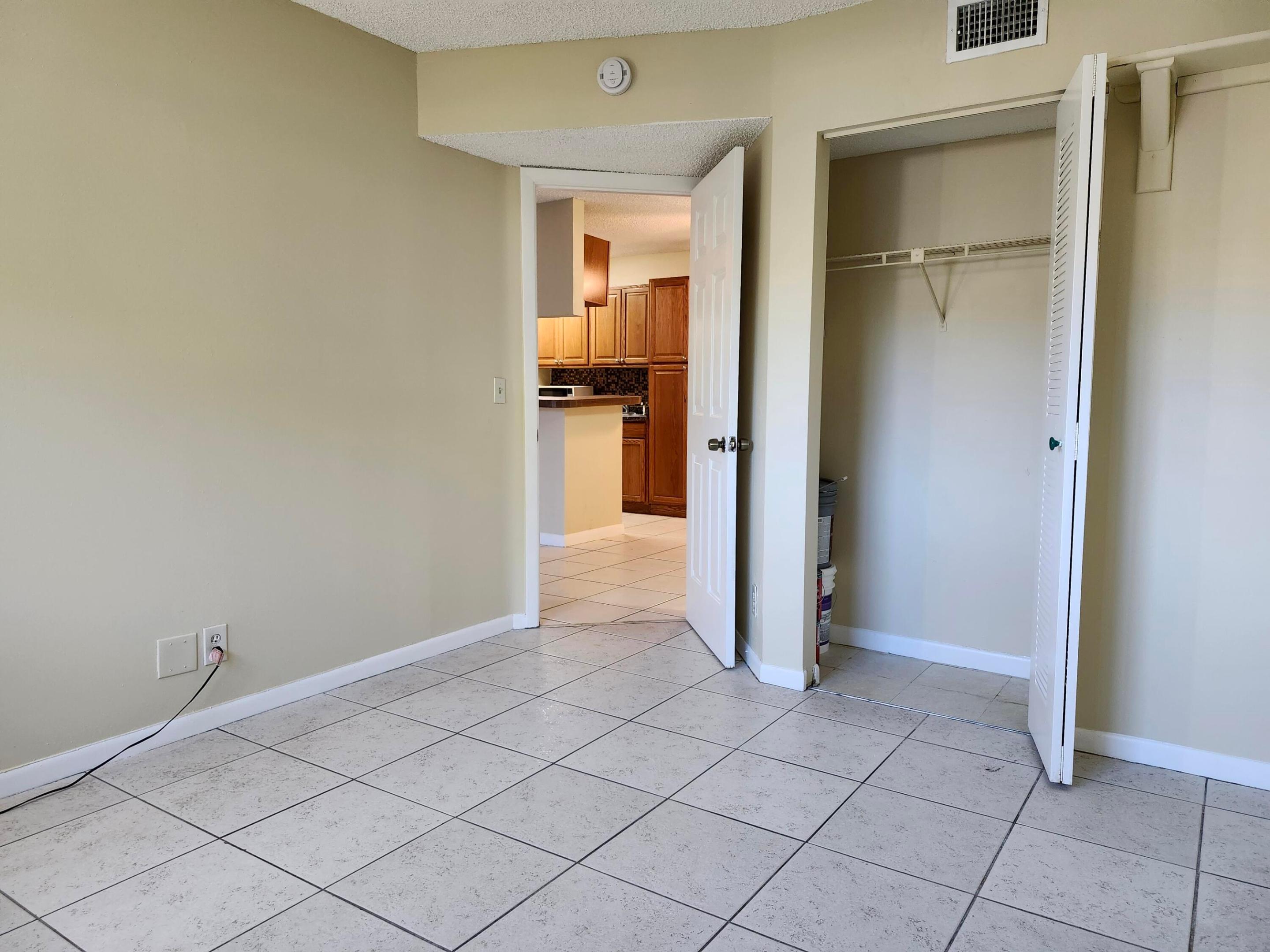 545 Trace Circle 105 Property Photo 32