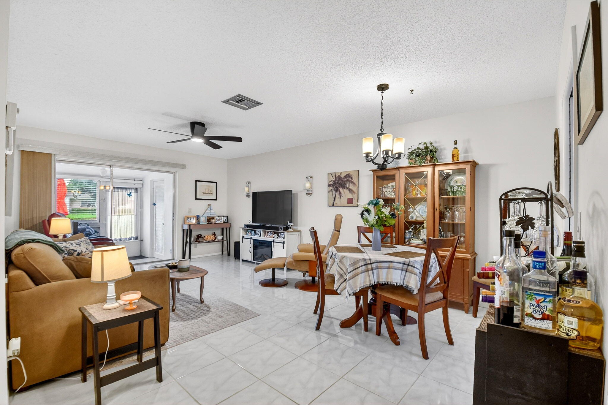 2758 Emory Drive E B Property Photo 13