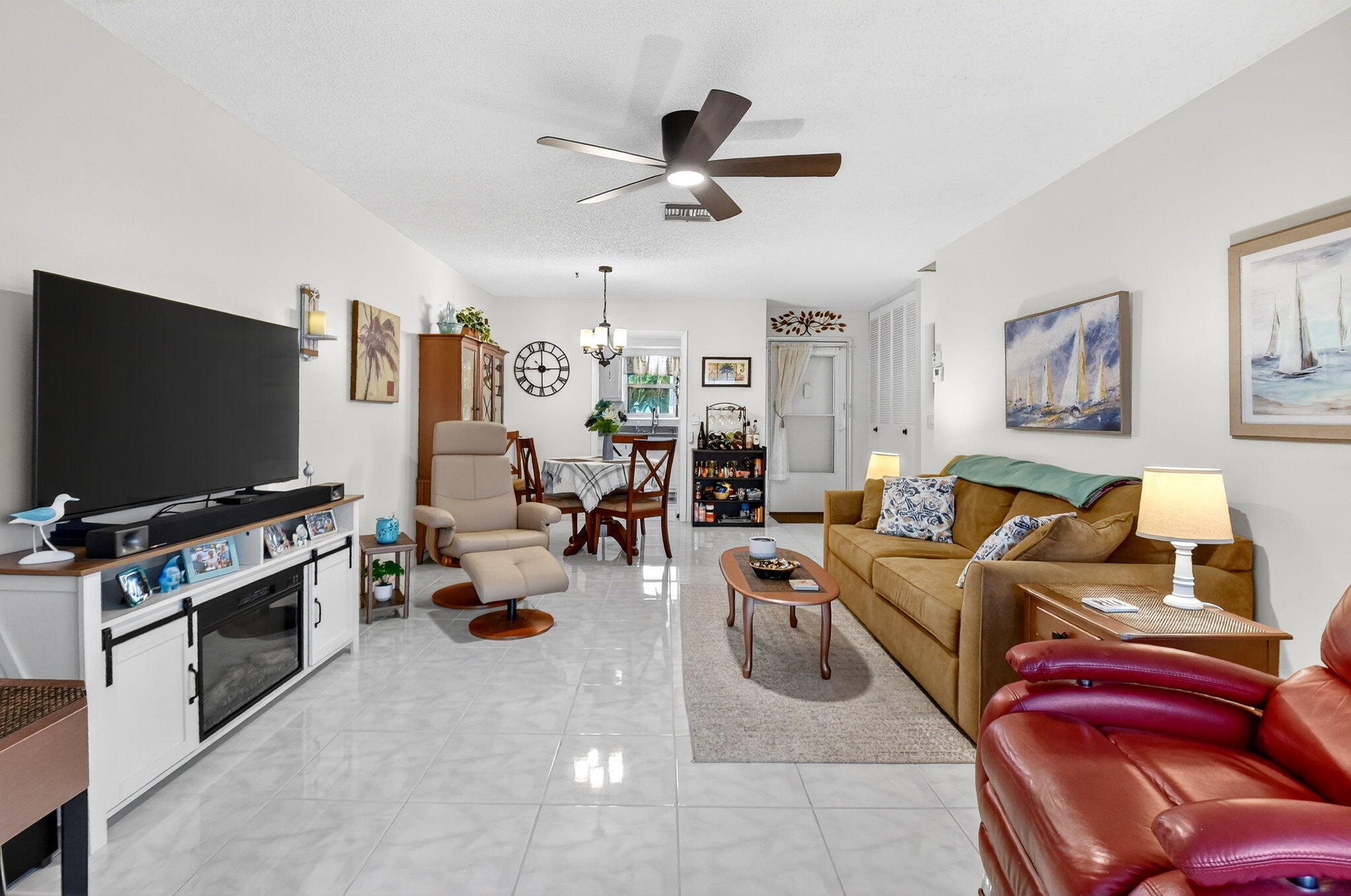 2758 Emory Drive E B Property Photo 19