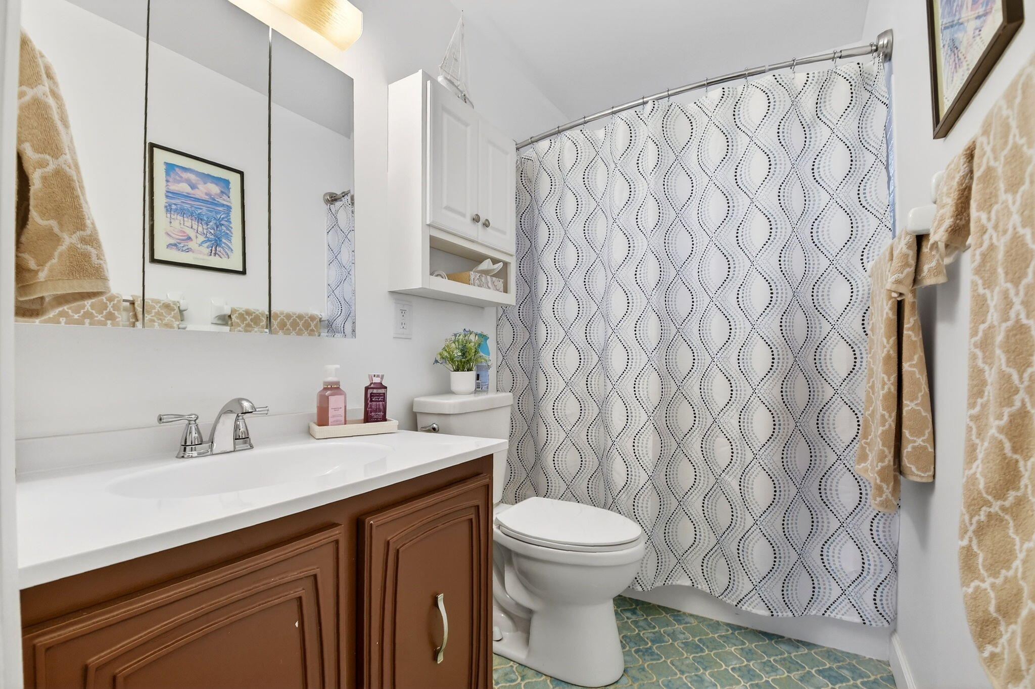 2758 Emory Drive E B Property Photo 31