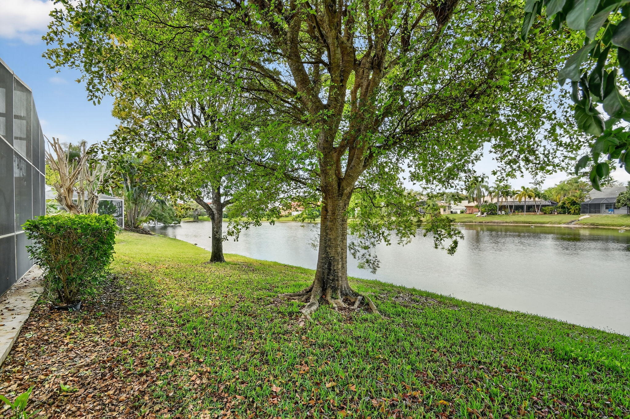 2453 Stonegate Drive Property Photo 16