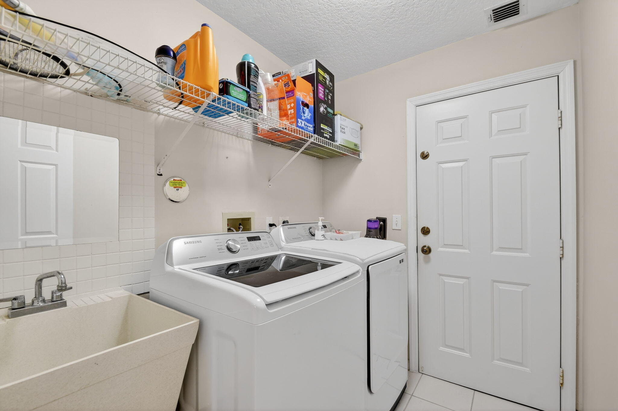 2453 Stonegate Drive Property Photo 29