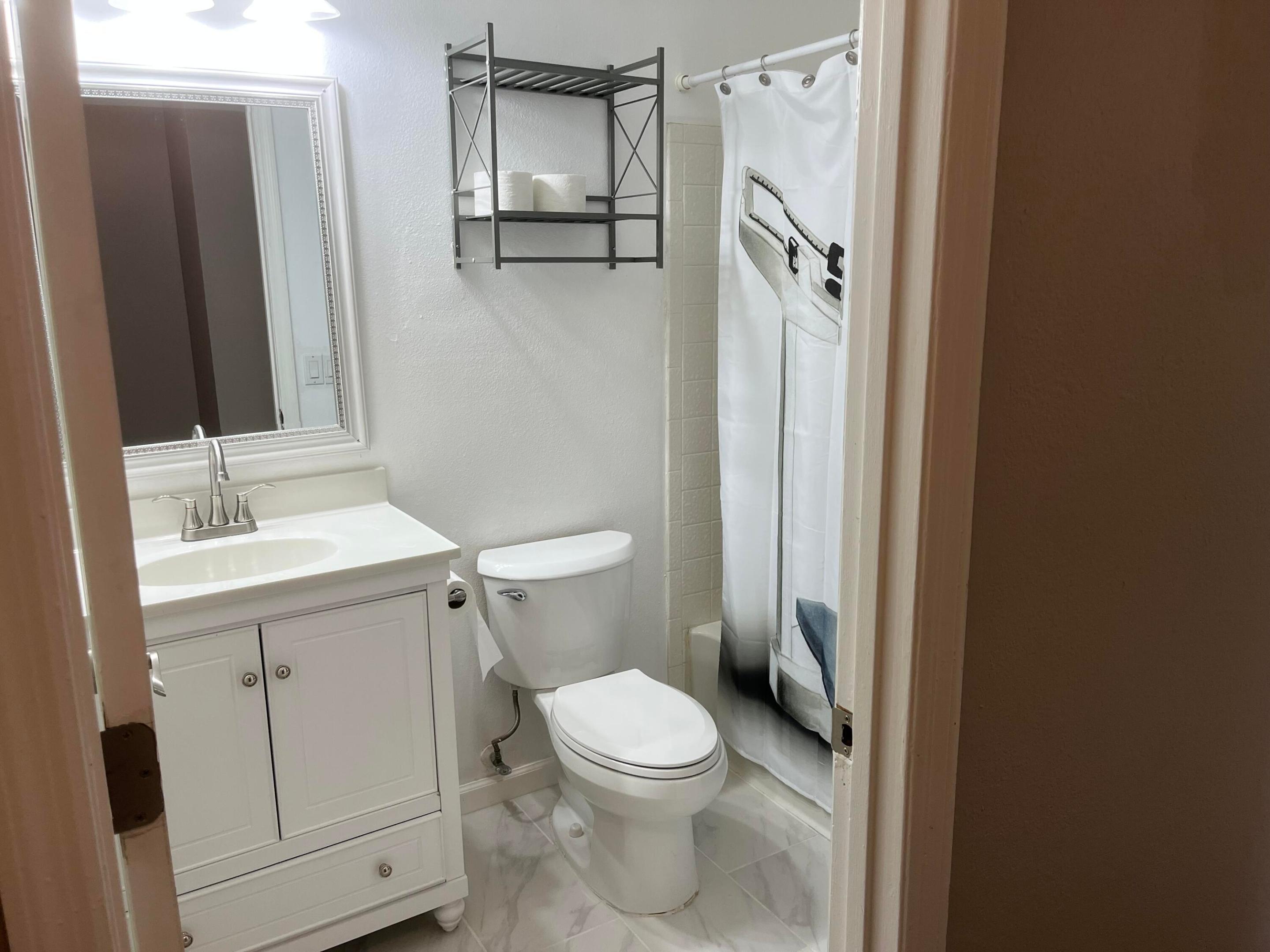 2122 Se Heathwood Circle Property Photo 12