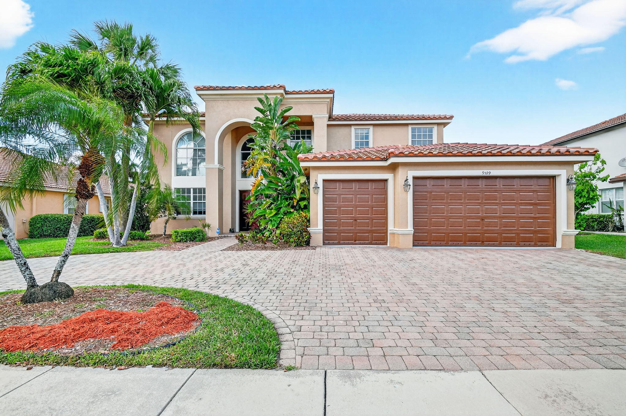 9599 Campi Drive Property Photo 1