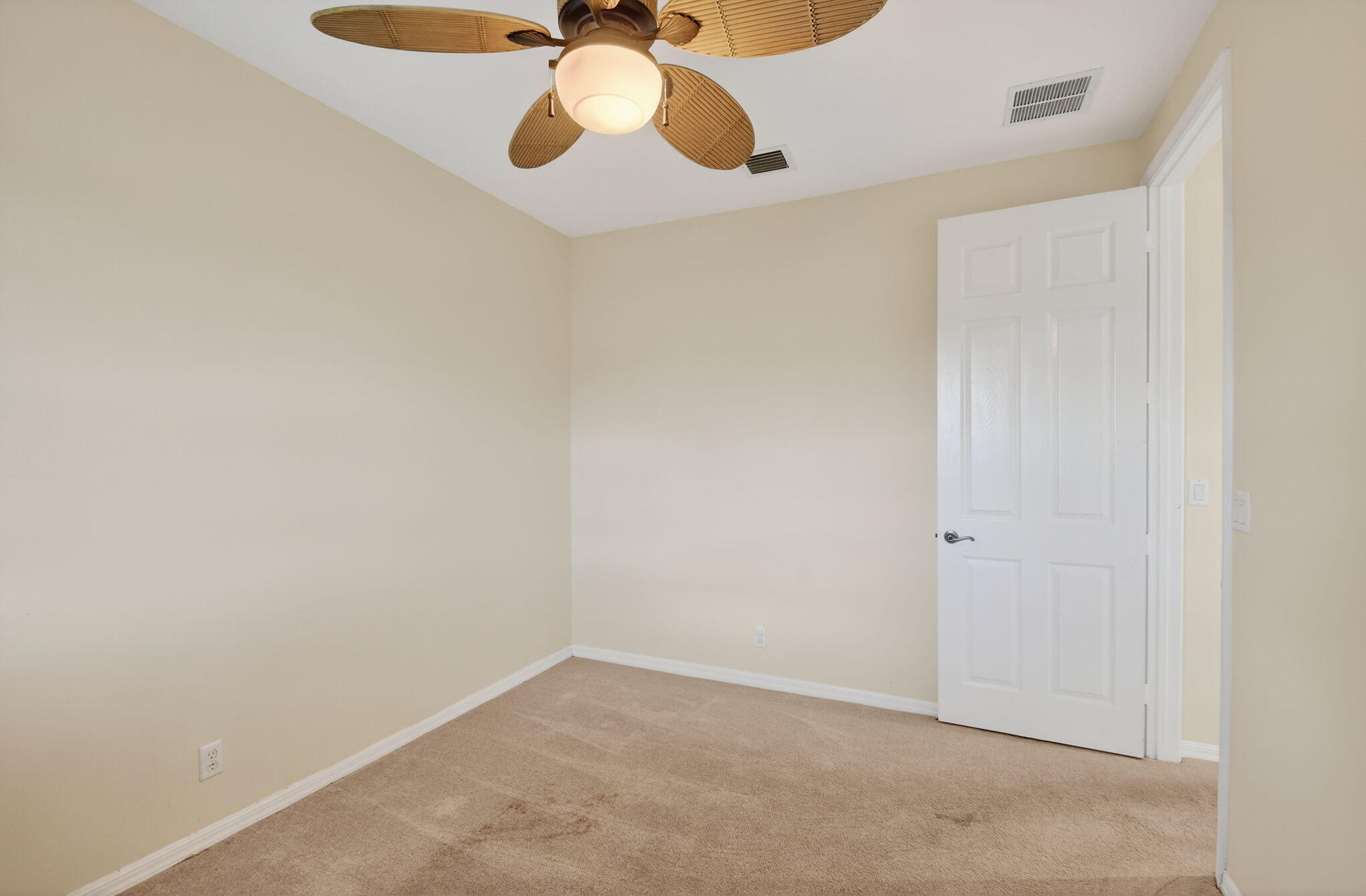 9599 Campi Drive Property Photo 56