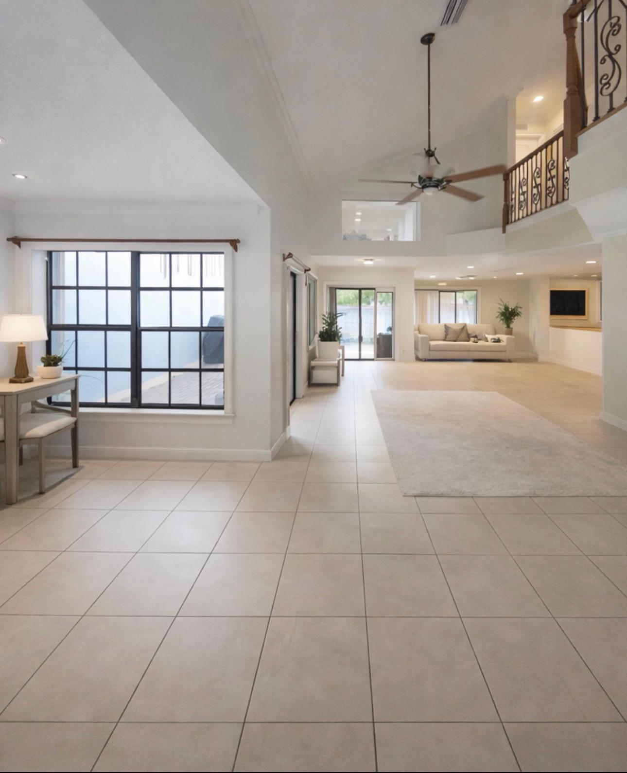 9856 Watermill Circle C Property Photo 4