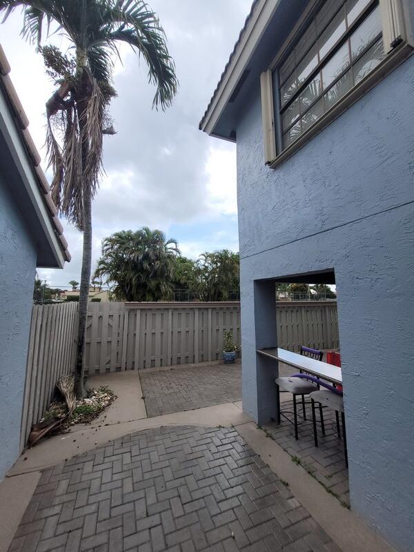 9856 Watermill Circle C Property Photo 27