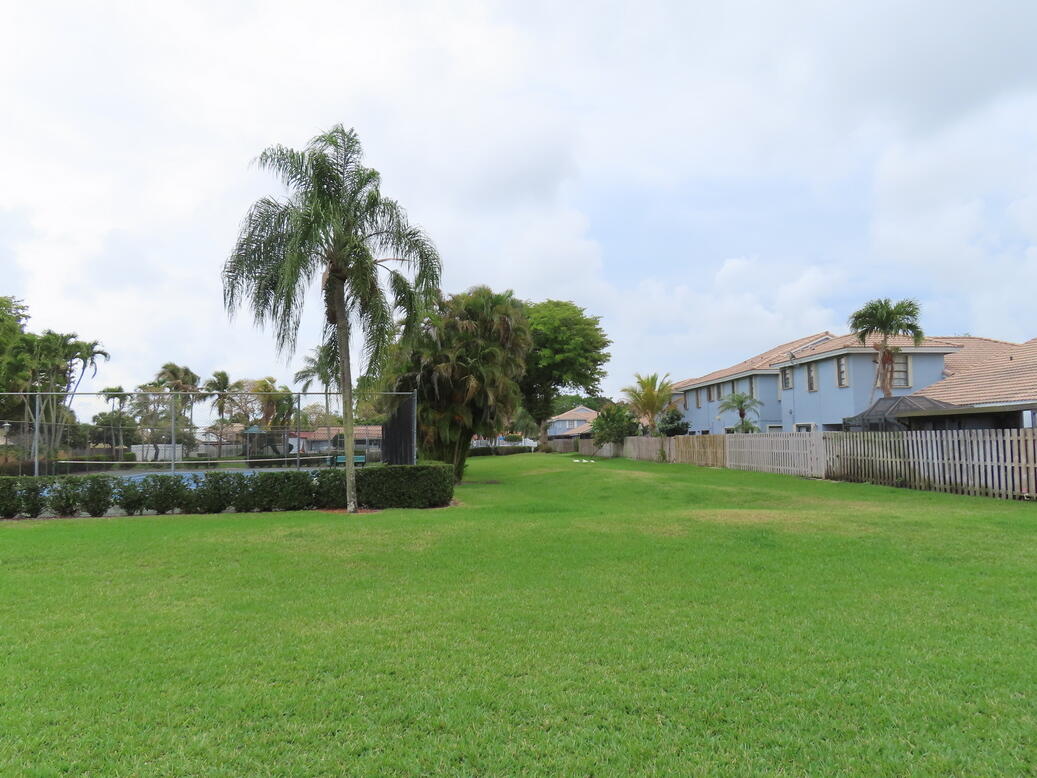9856 Watermill Circle C Property Photo 29