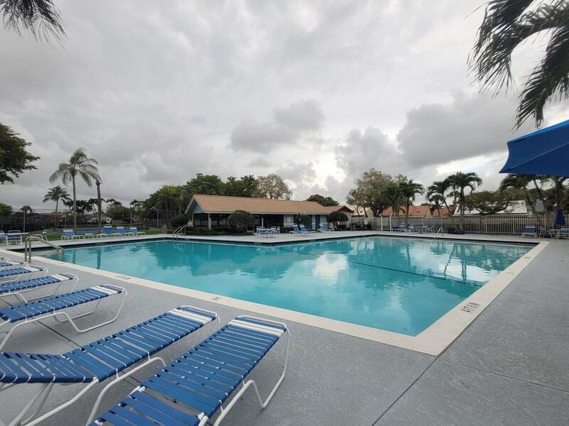 9856 Watermill Circle C Property Photo 38