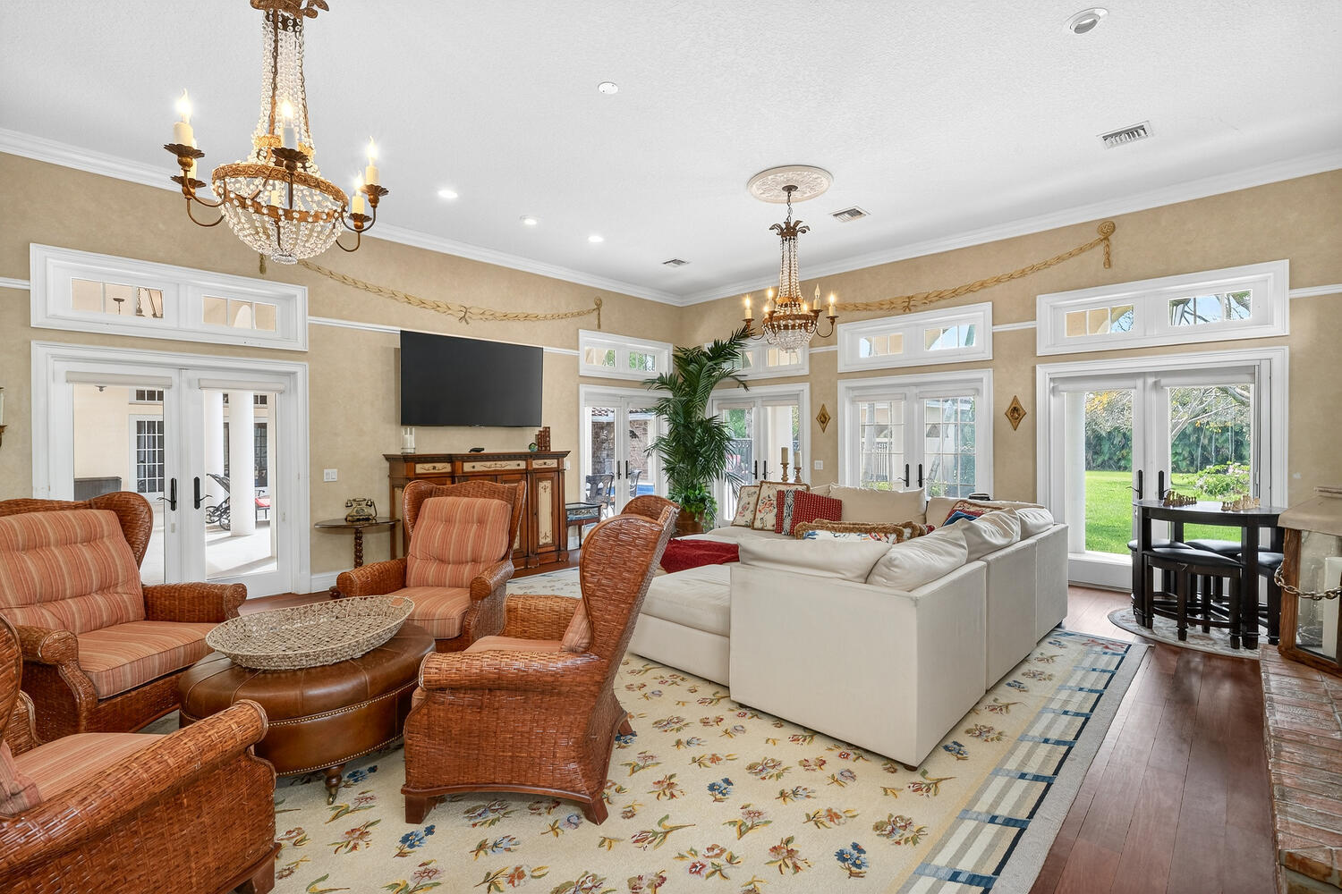 14535 Draft Horse Lane Property Photo 23