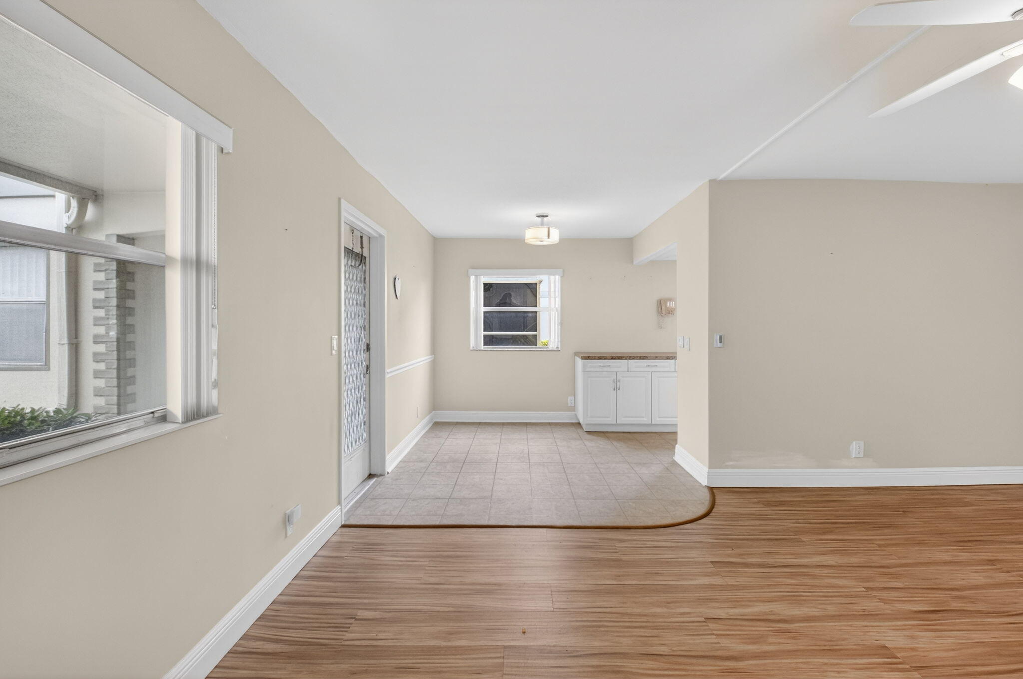 204 Flanders E Property Photo 3