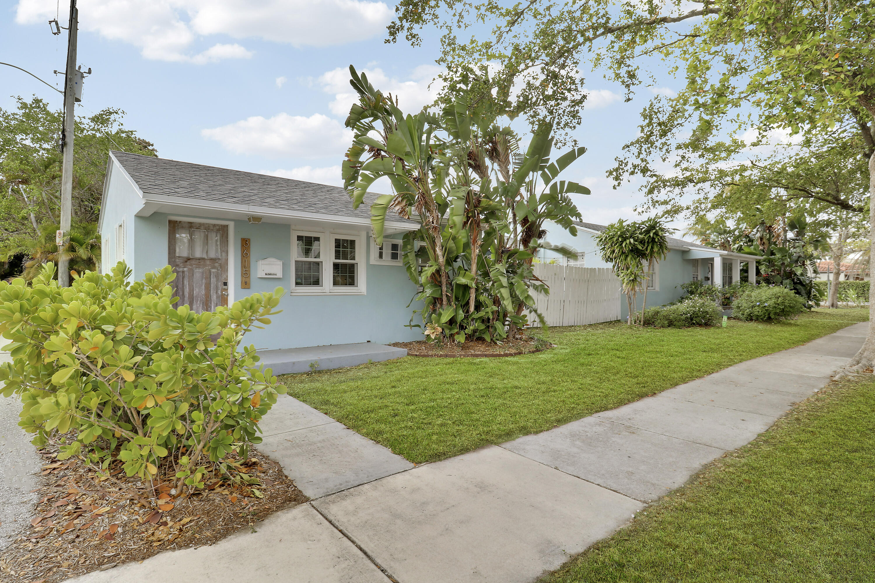 3619 Spruce Avenue Property Photo 5