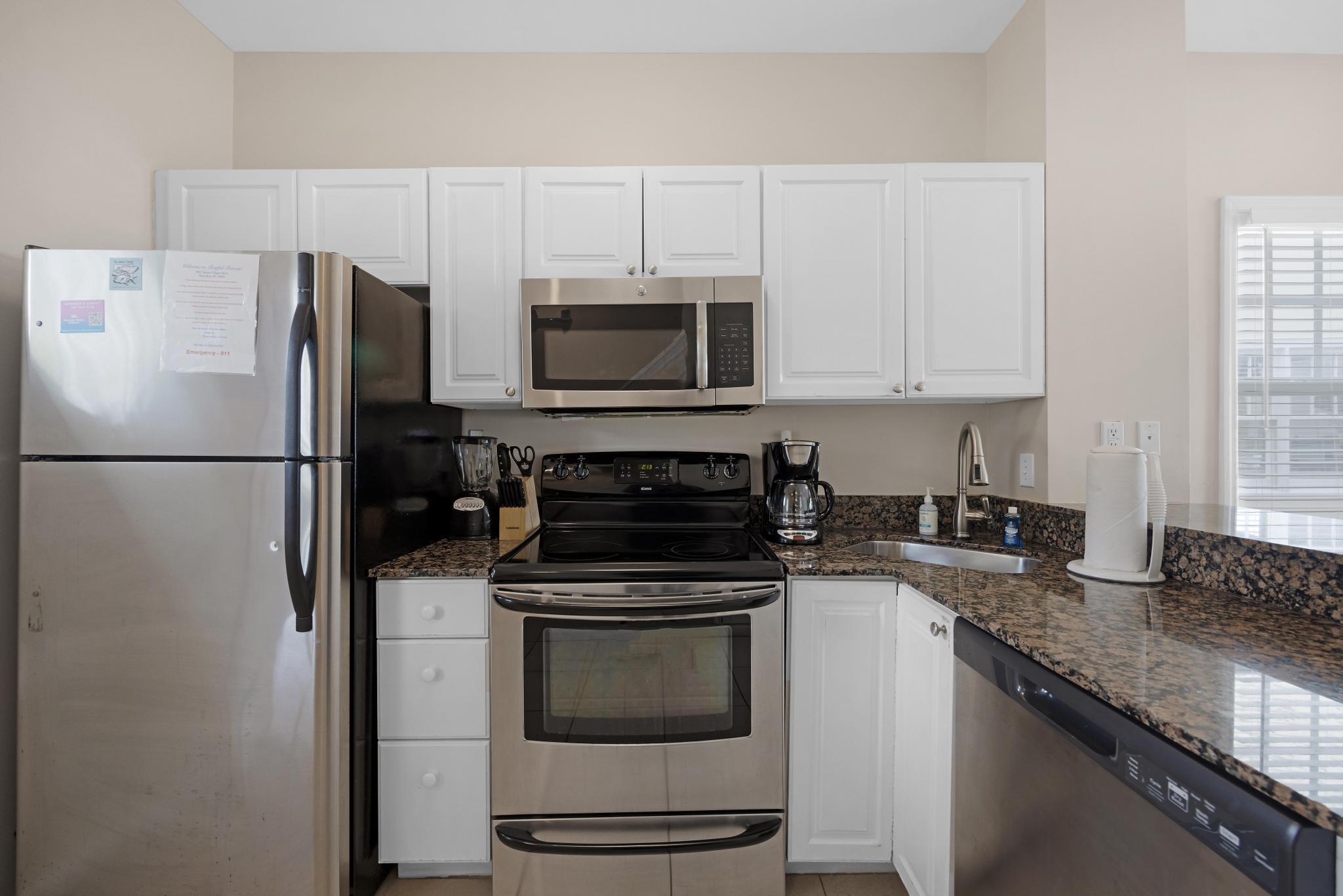 5067 Sunset Village Drive Property Photo 6
