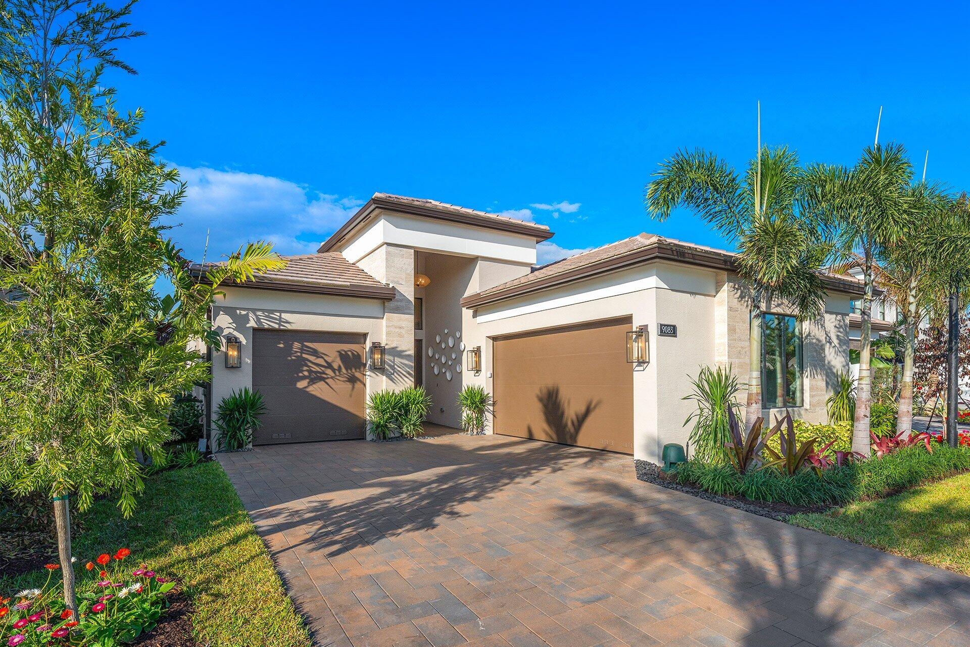 9374 Mountain Pne Grove Property Photo 1