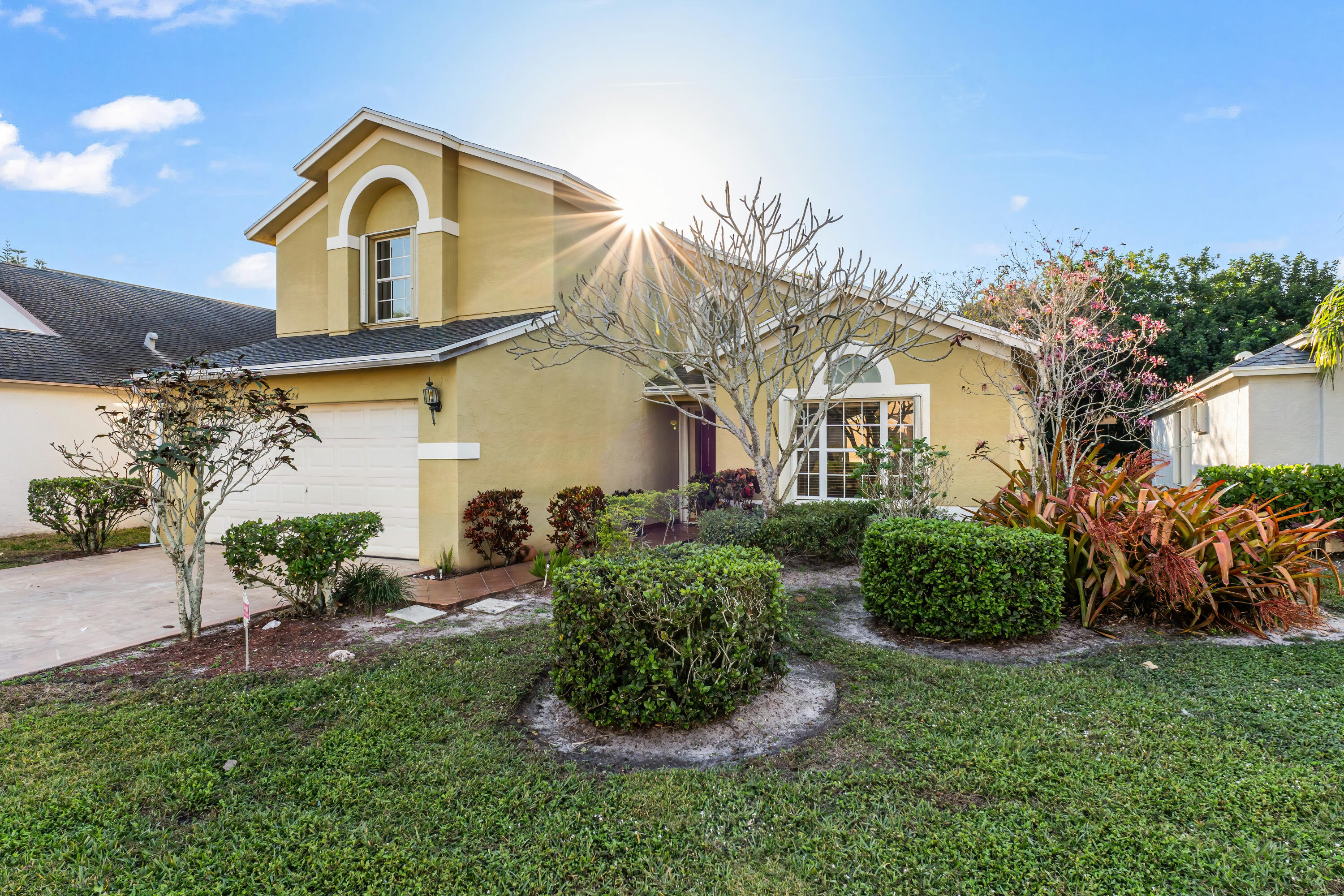 2224 Soundings Court