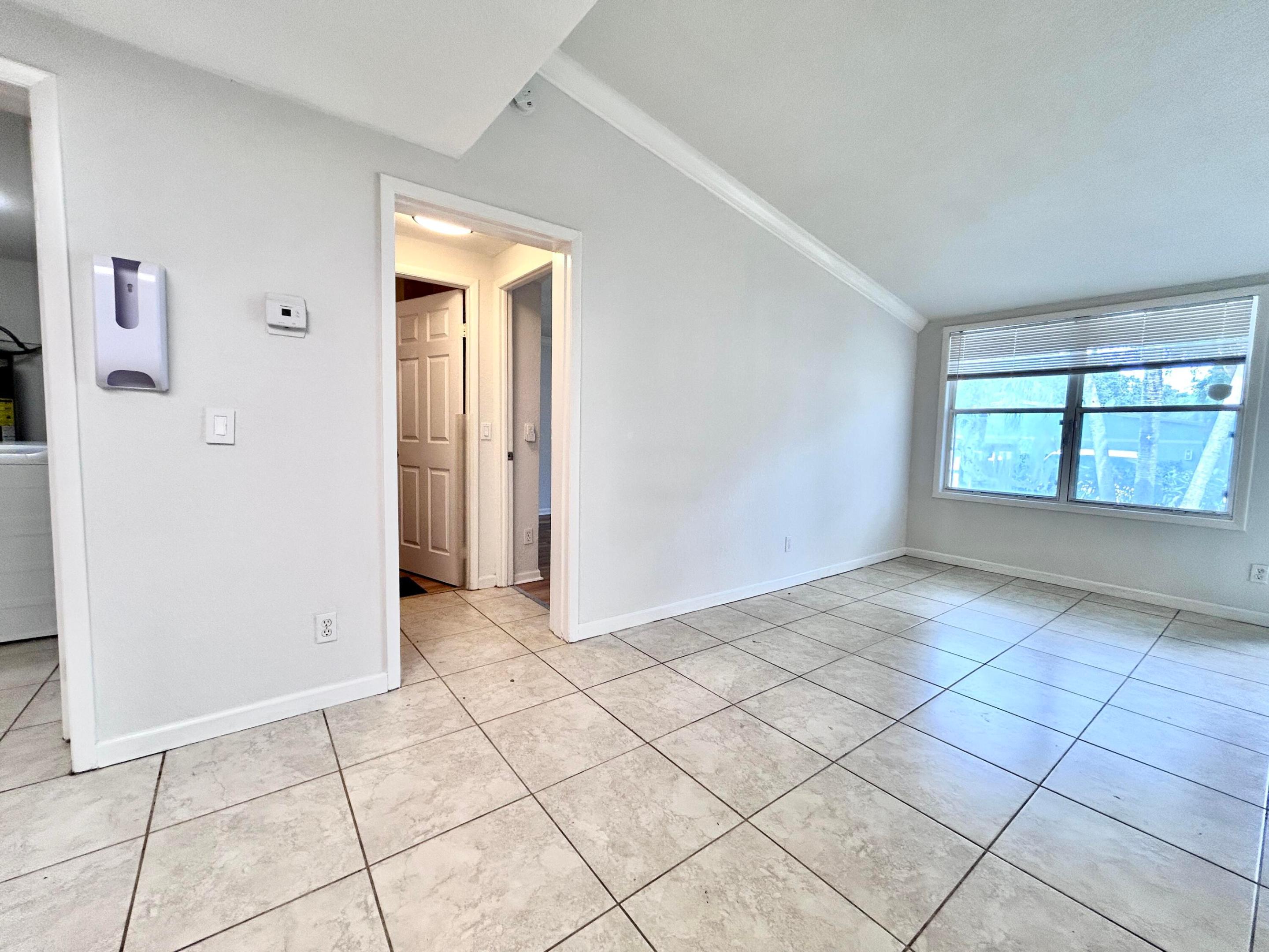 7168 Southgate Boulevard 7168 Property Photo 2