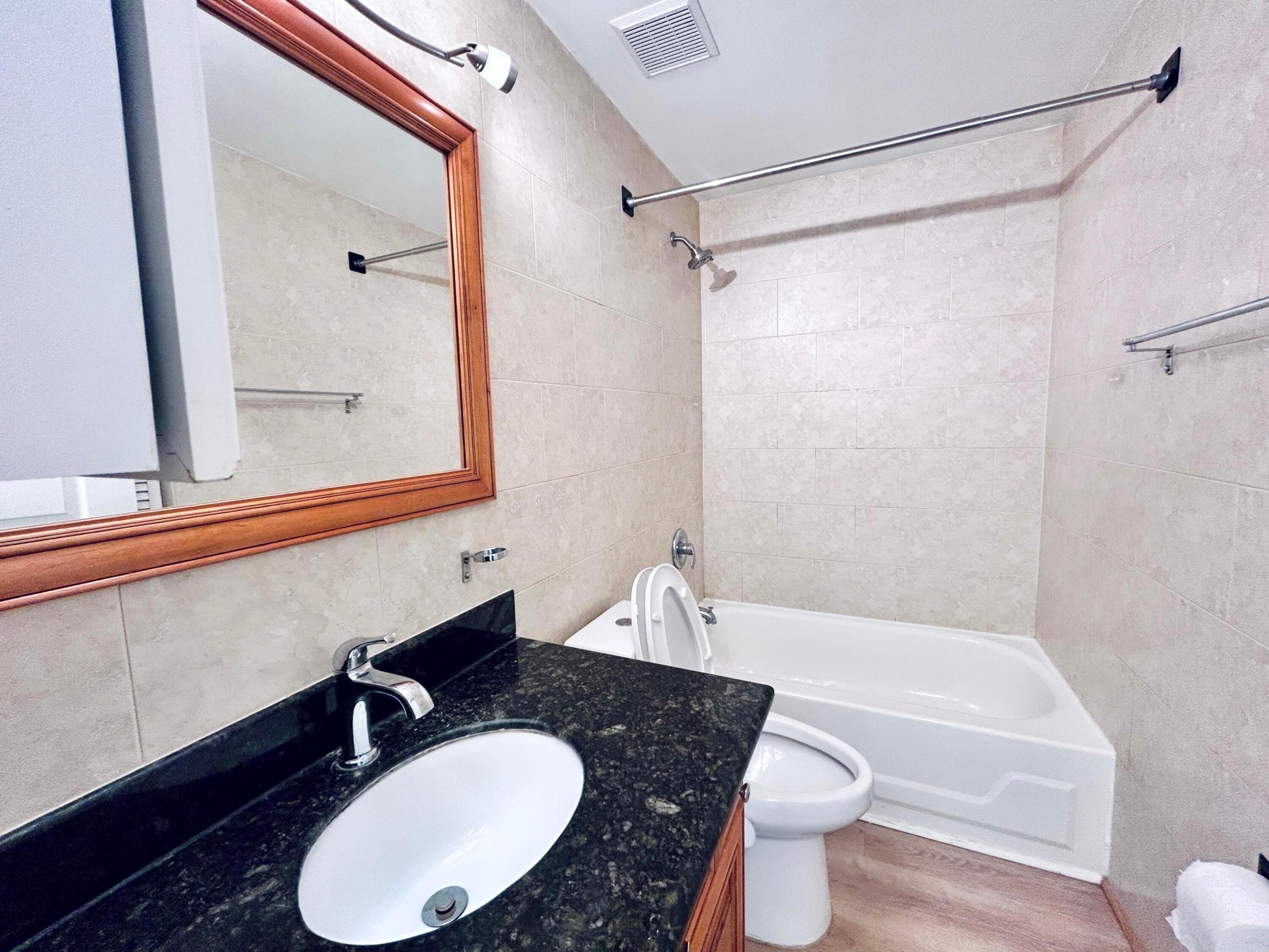 7168 Southgate Boulevard 7168 Property Photo 6