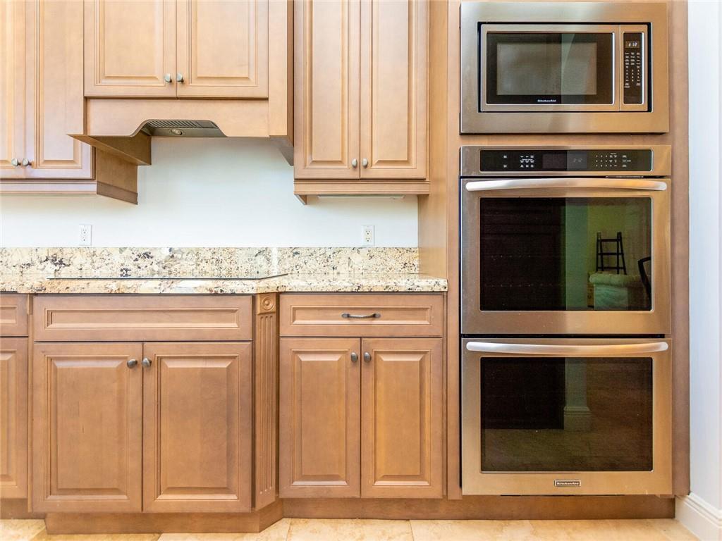 775 Greensward Lane Property Photo 14