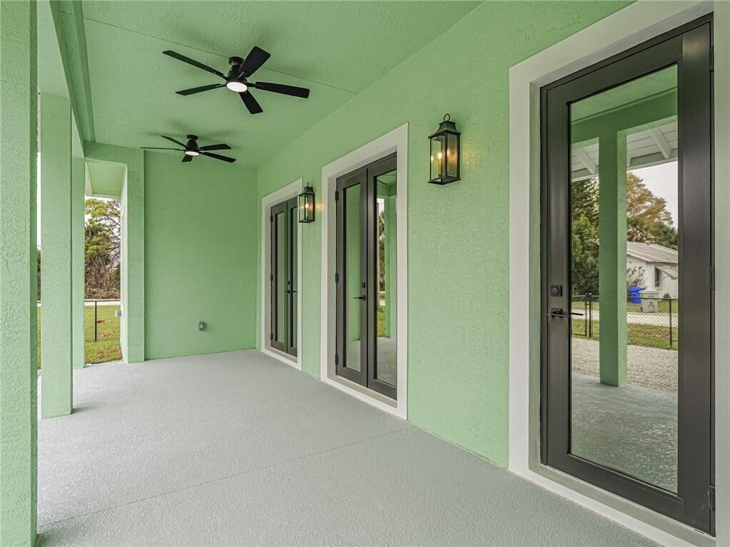12906 83rd Avenue Property Photo 9