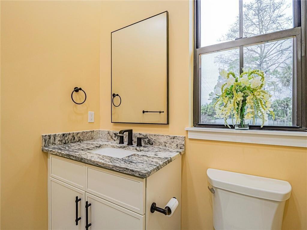 12906 83rd Avenue Property Photo 23