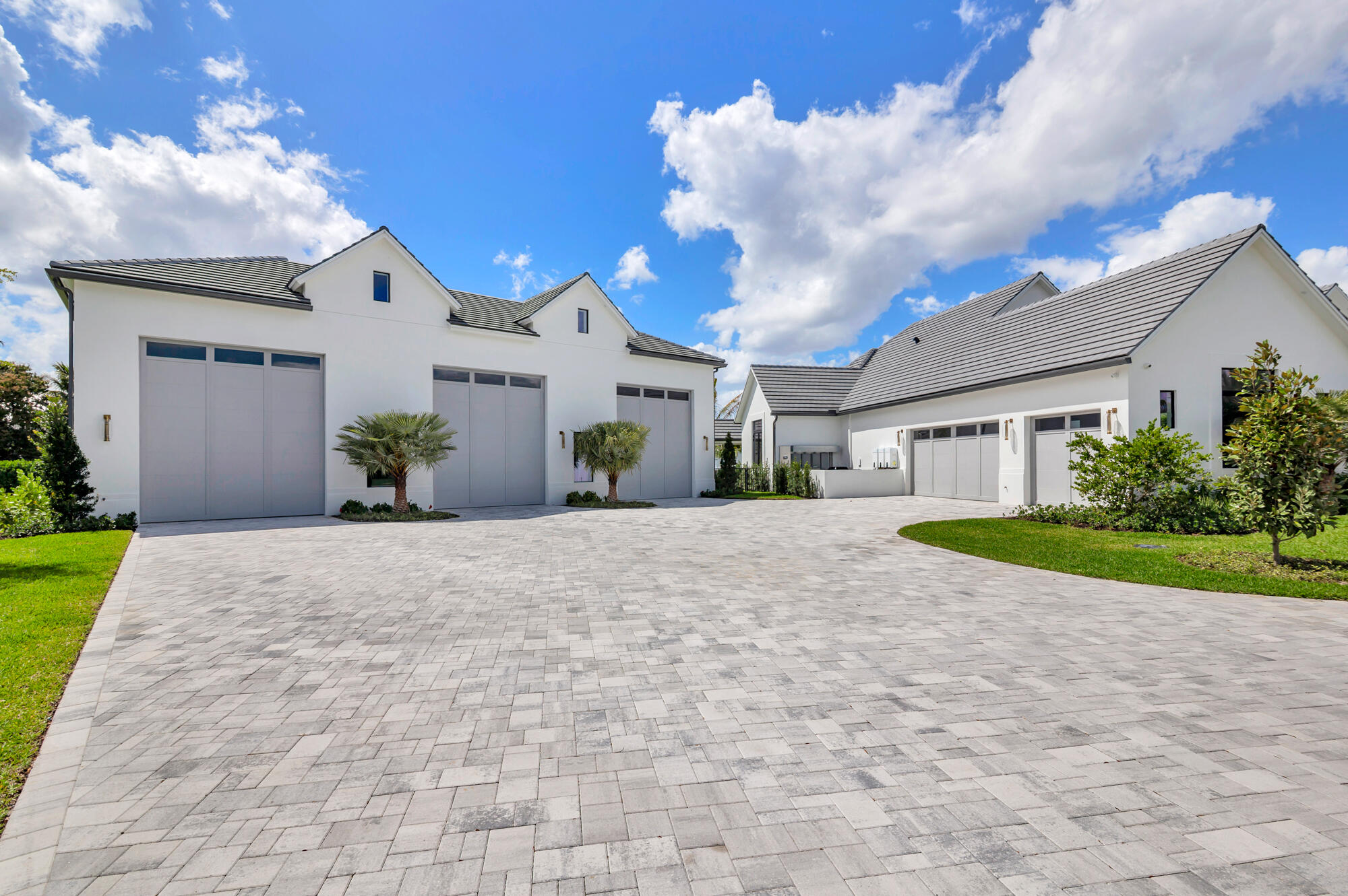2015 Lockheed Terrace Property Photo 5