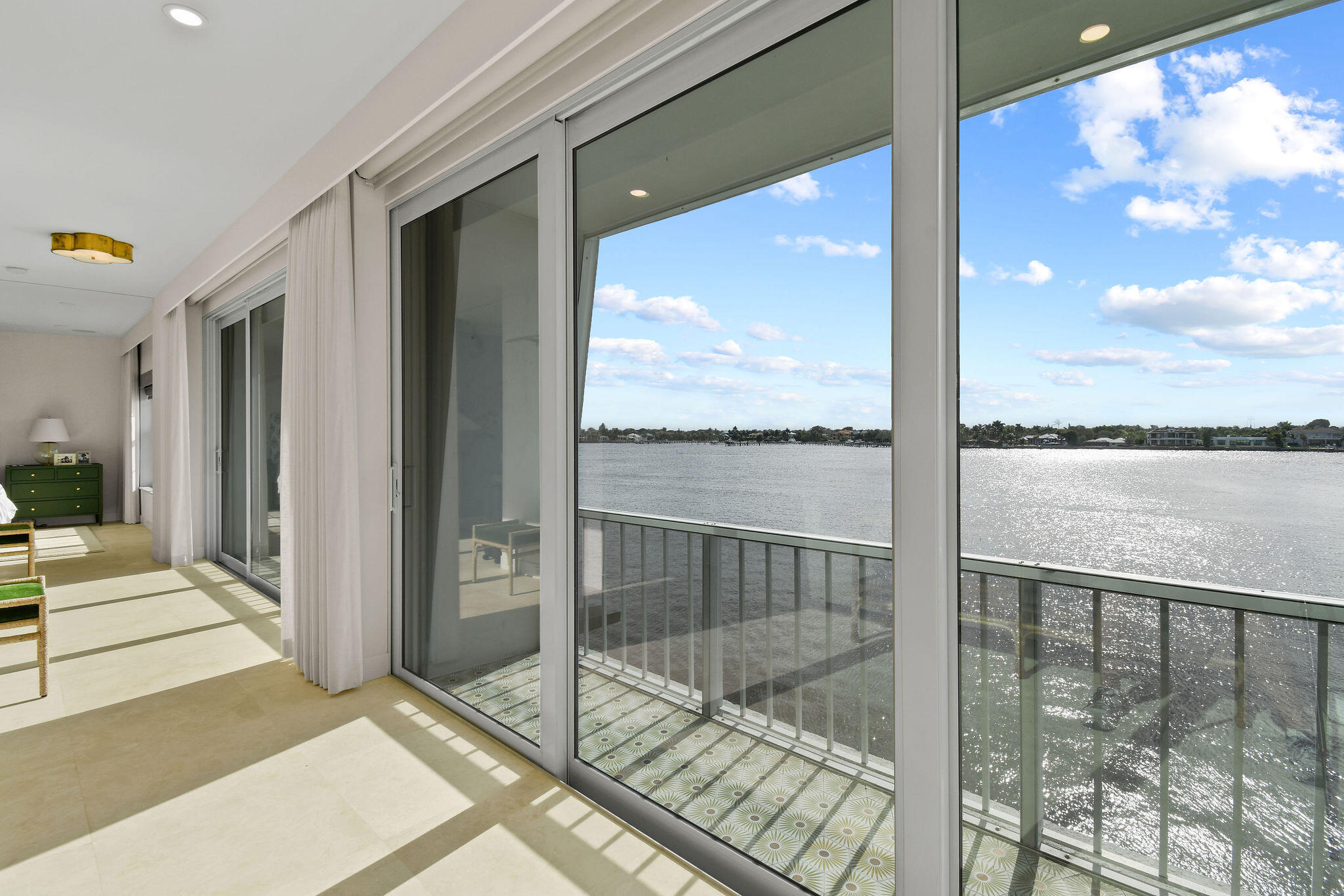 2180 Ibis Isle Road 12 Property Photo 7