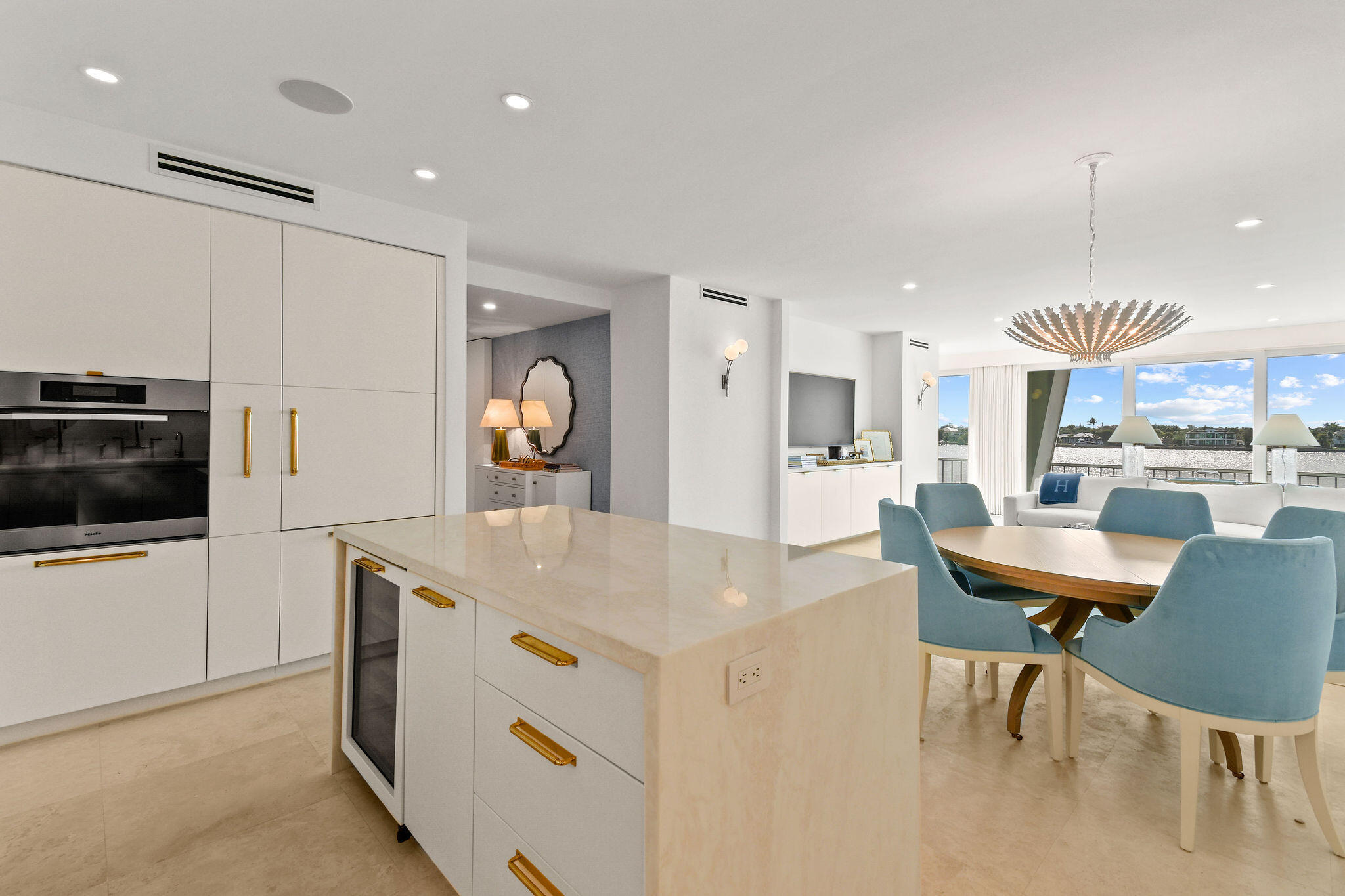 2180 Ibis Isle Road 12 Property Photo 10
