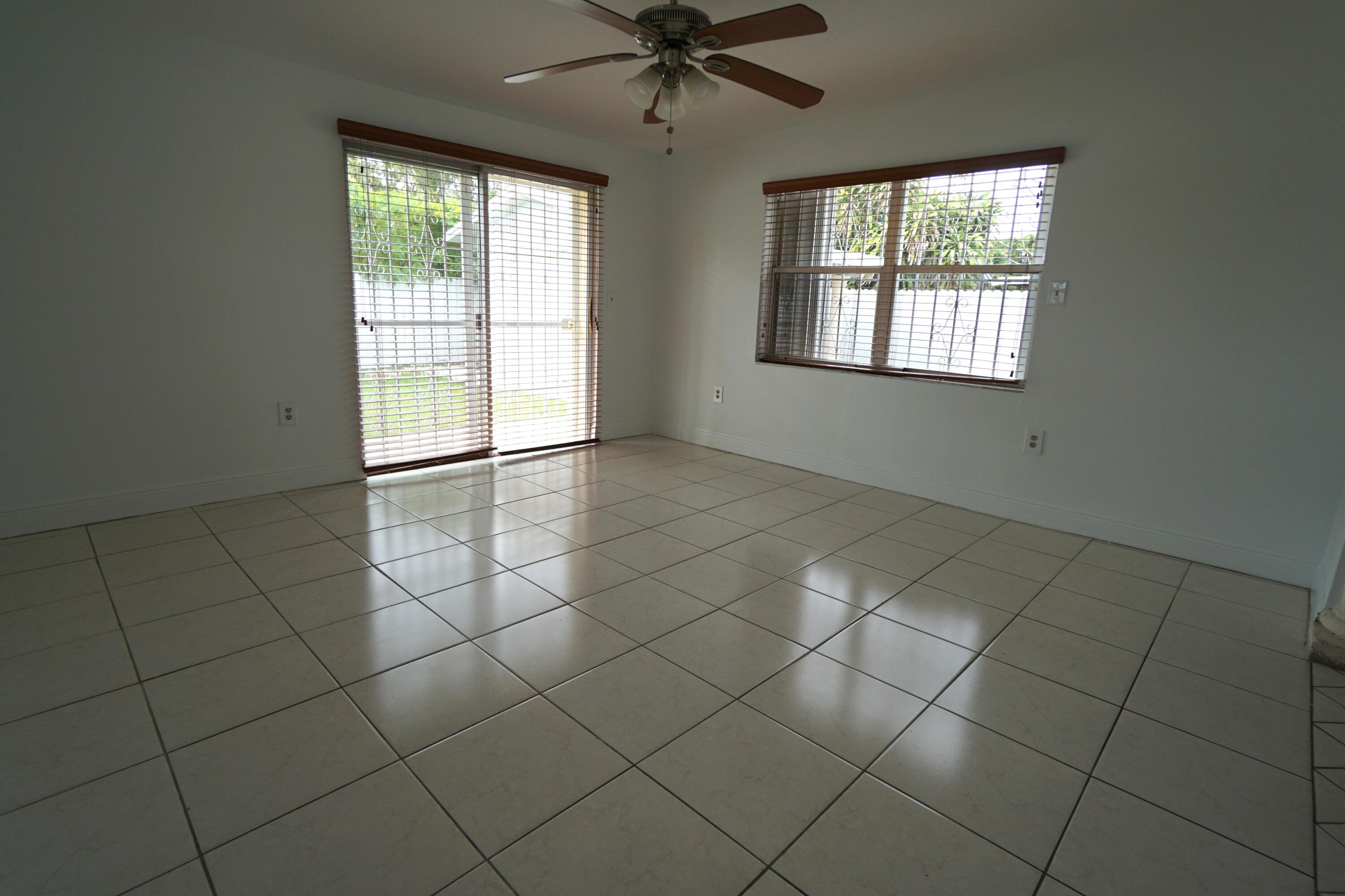 15520 Sw 302nd Street Property Photo 5