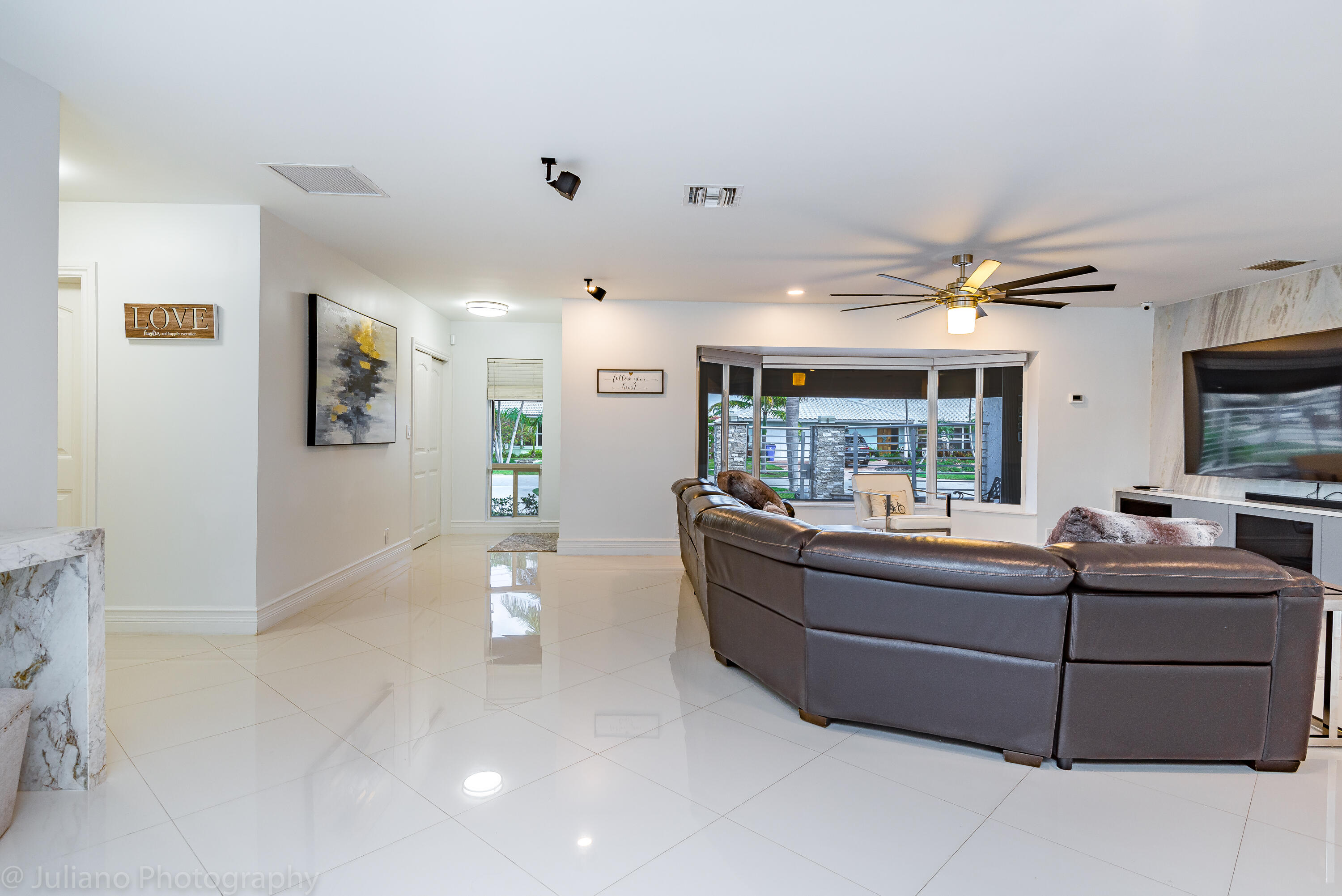 1510 Se 14th Court Property Photo 15