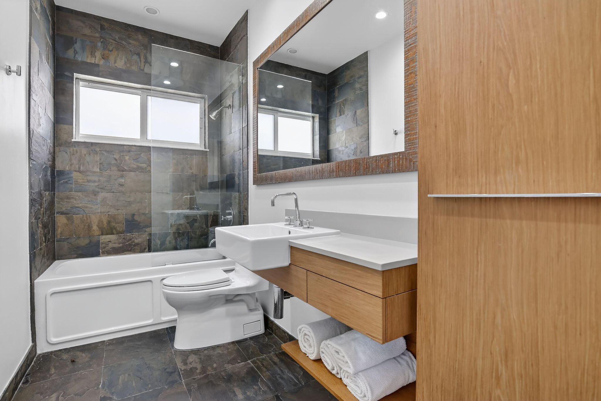 2647 Miller Court Property Photo 18